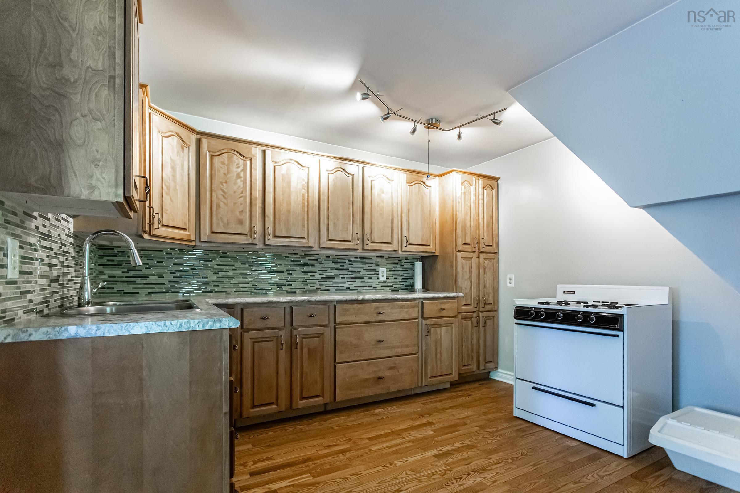 $385,000.00: 5052 Clementsvale Road, Princedale