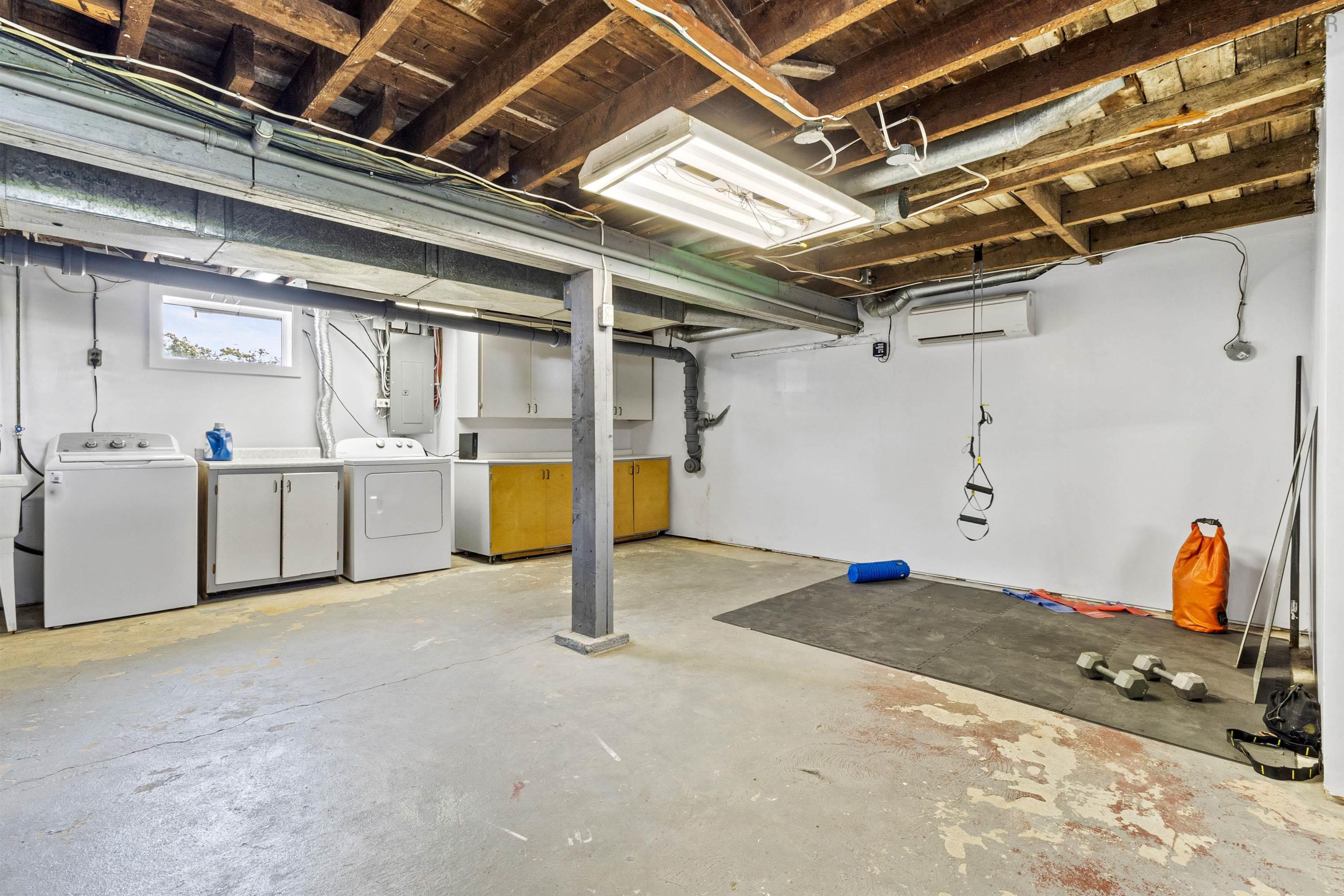 $439,900.00: 1442 Prospect Road, Hatchet Lake