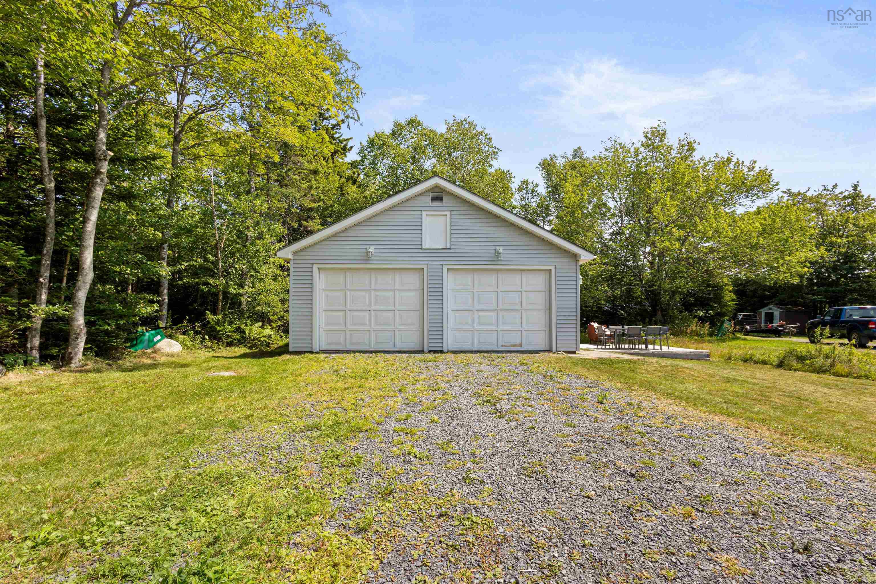 $439,900.00: 1442 Prospect Road, Hatchet Lake