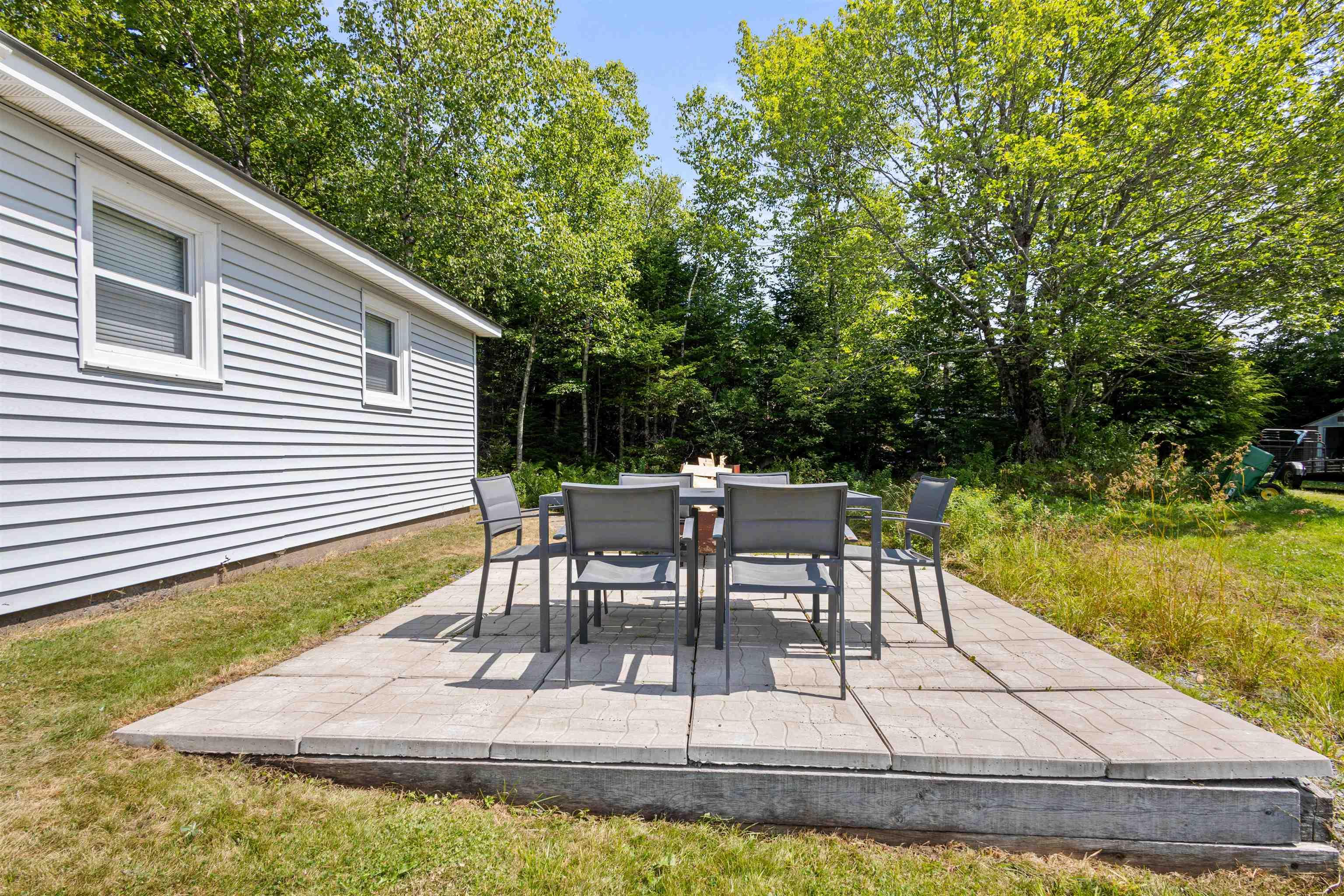 $439,900.00: 1442 Prospect Road, Hatchet Lake