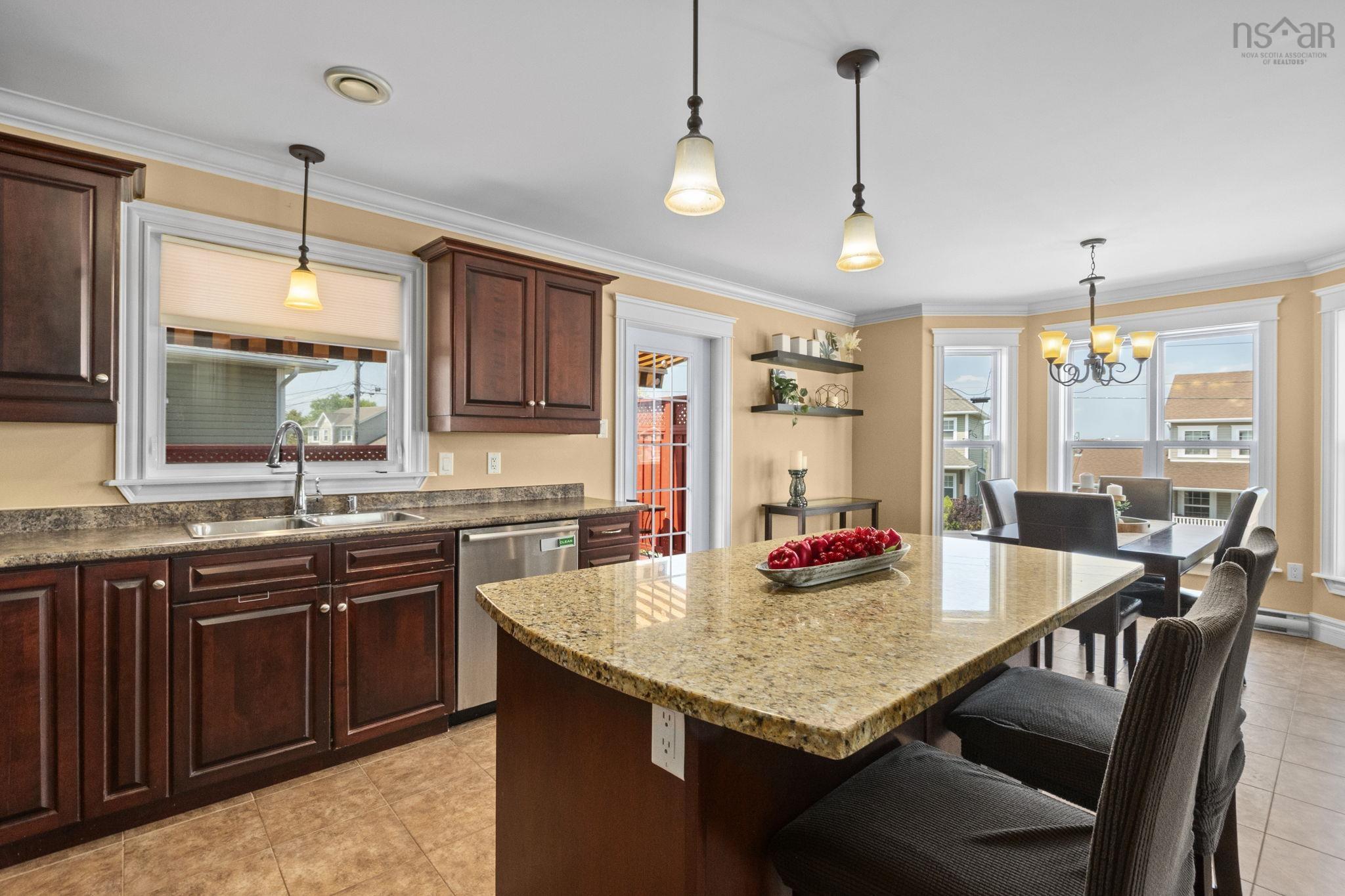 $689,900.00: 5 Lucy Court, Middle Sackville