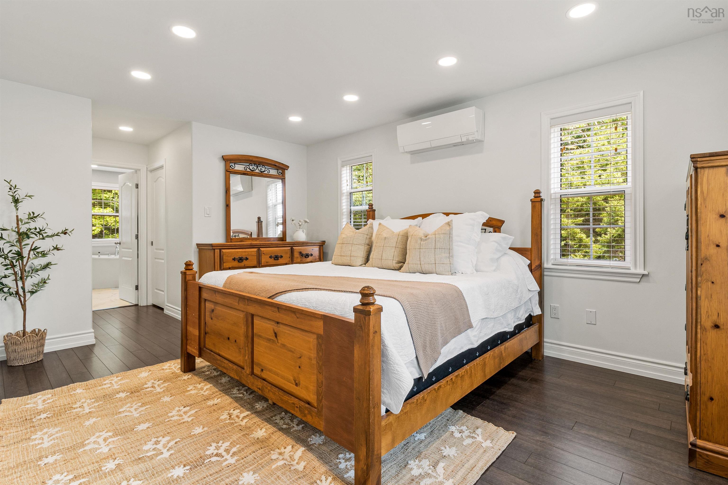 $749,900.00: 424 Tattenham Crescent, Hammonds Plains