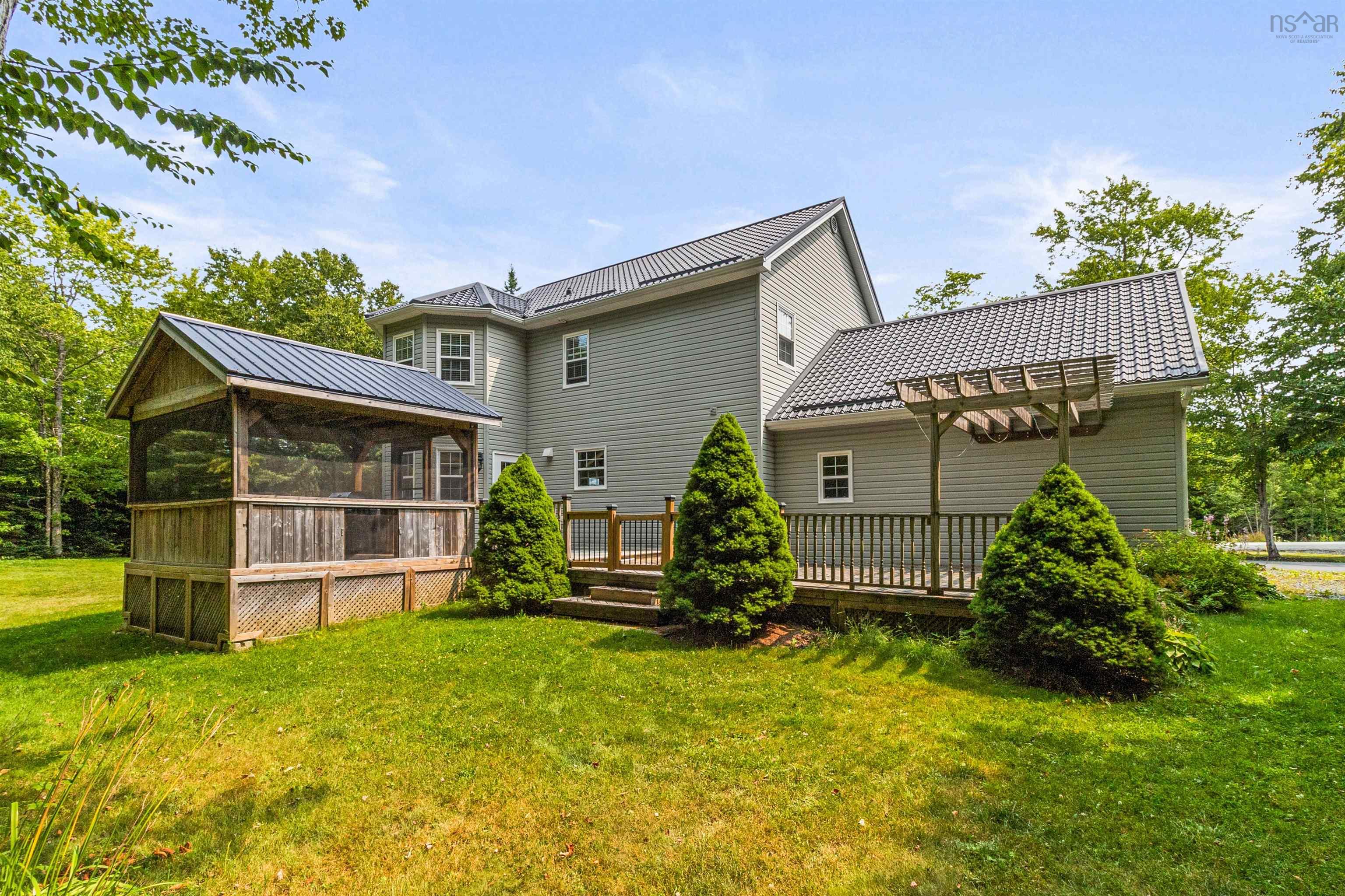 $749,900.00: 424 Tattenham Crescent, Hammonds Plains