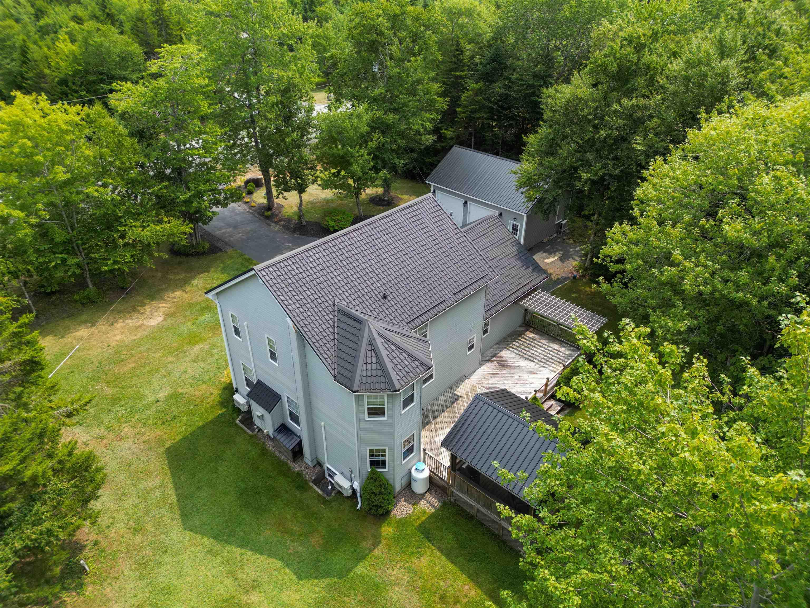 $749,900.00: 424 Tattenham Crescent, Hammonds Plains