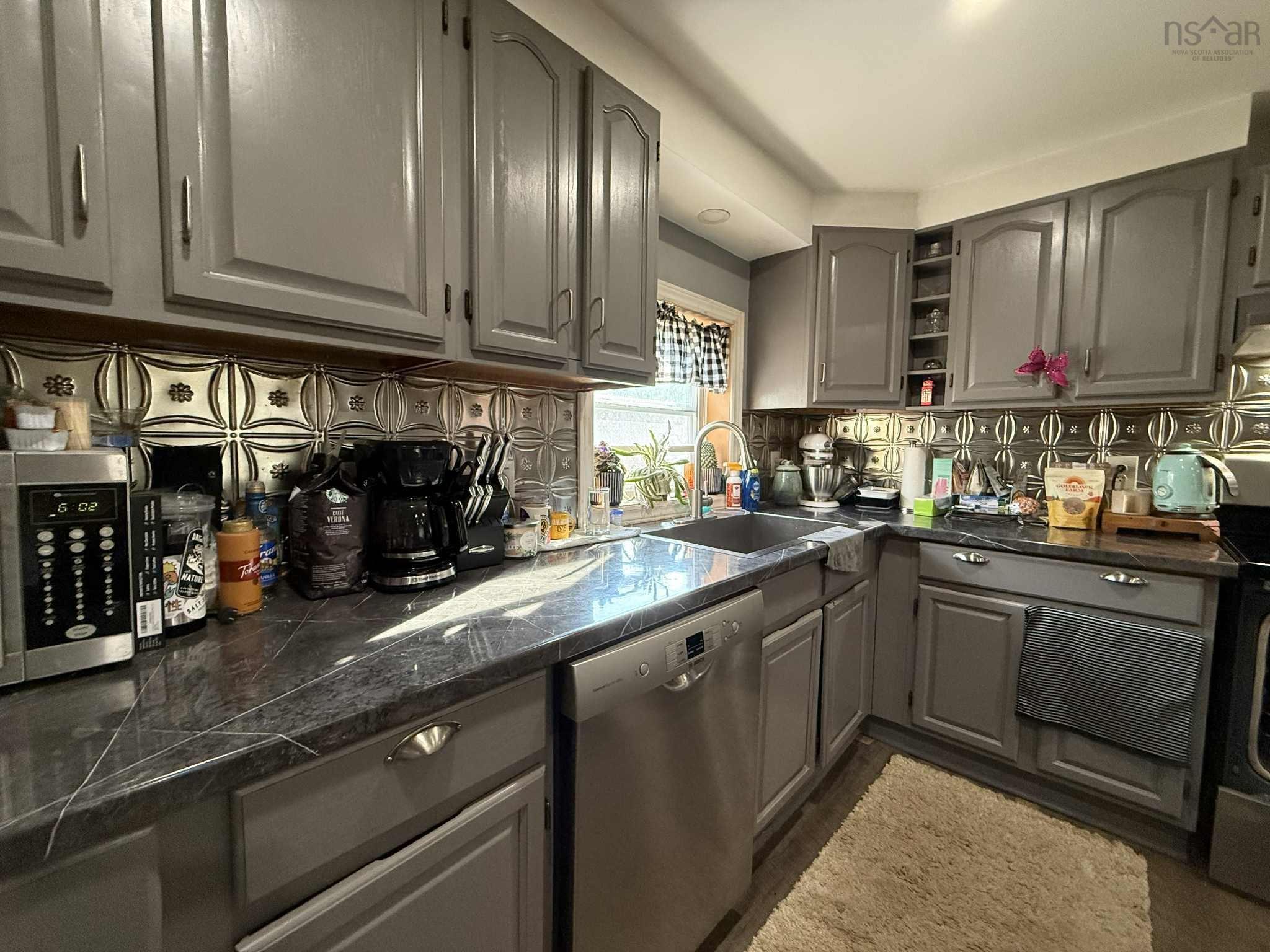 $274,000.00: 280 Two Island Road, Parrsboro