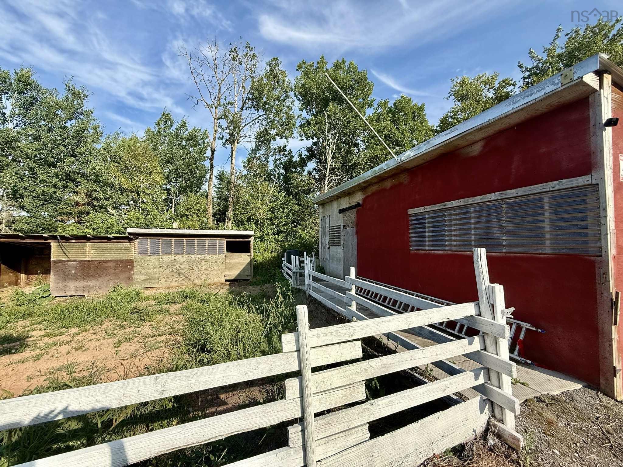 $389,000.00: 621 Highway 236, Green Oaks