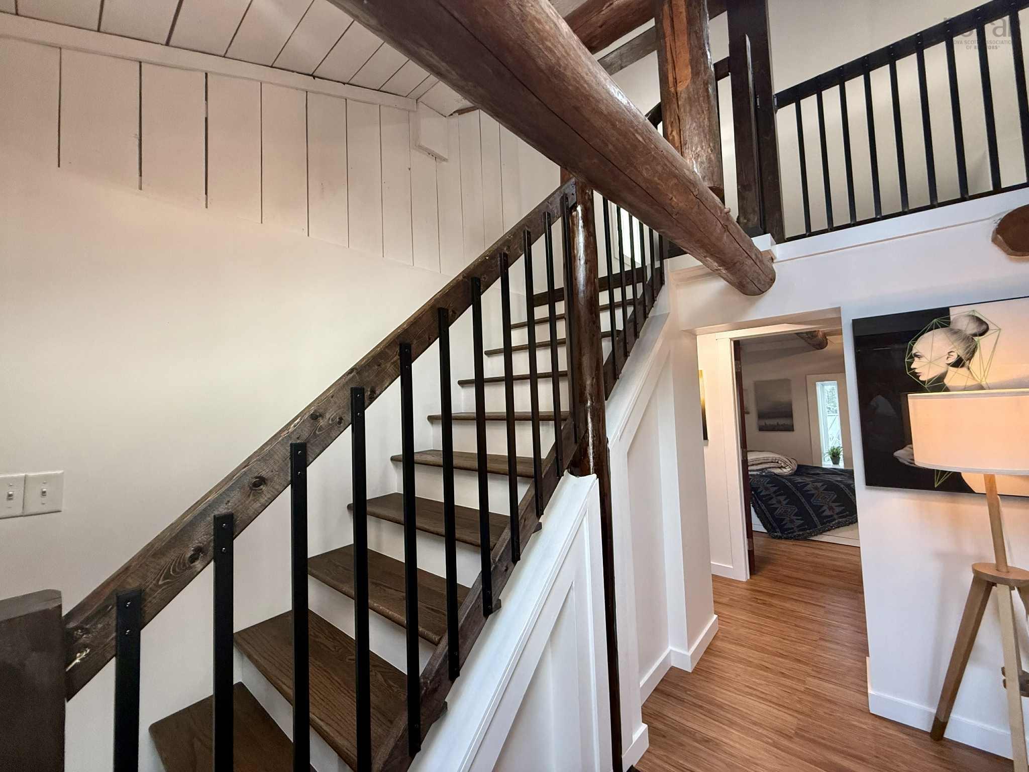 $389,000.00: 621 Highway 236, Green Oaks