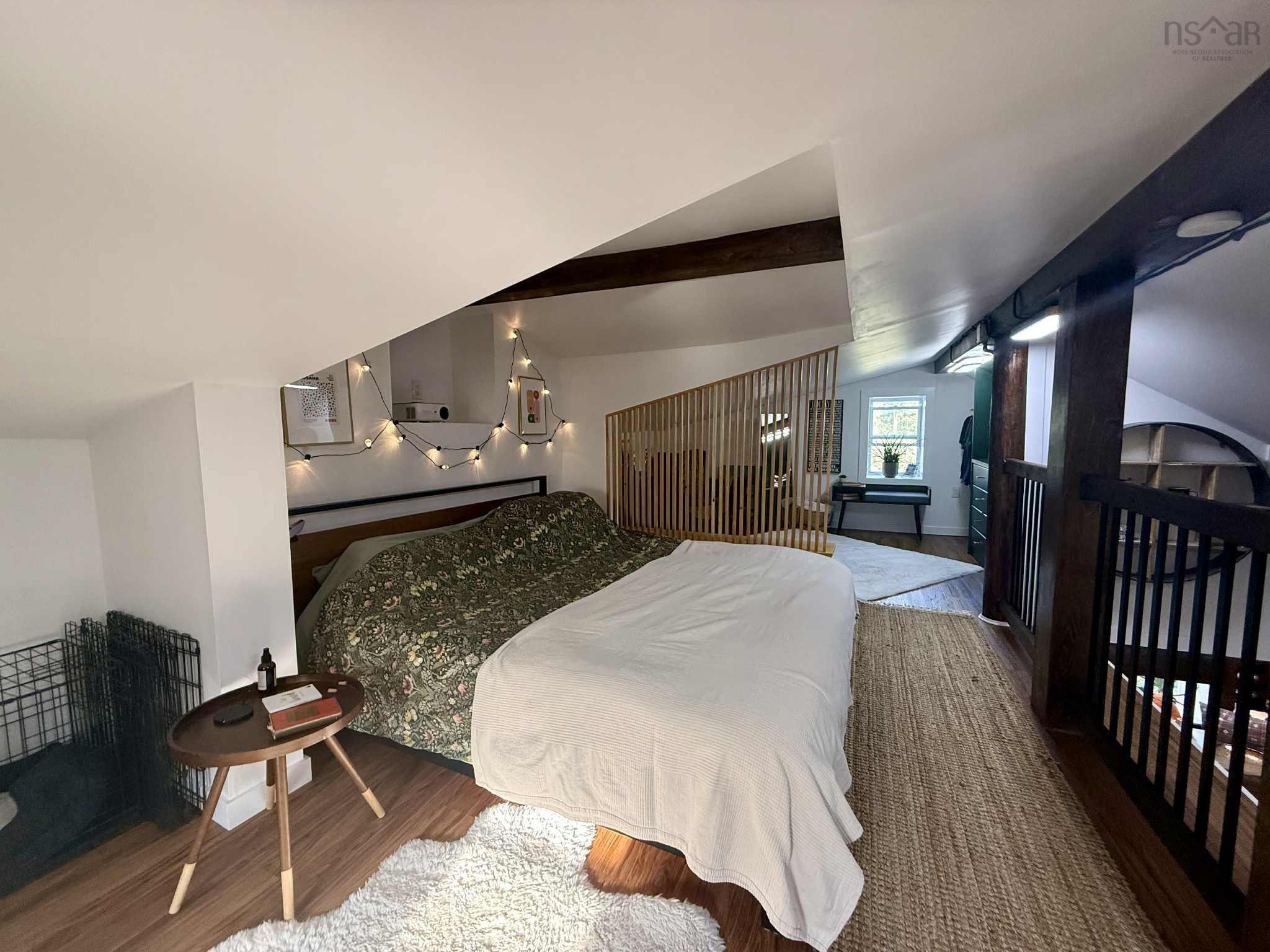 $389,000.00: 621 Highway 236, Green Oaks