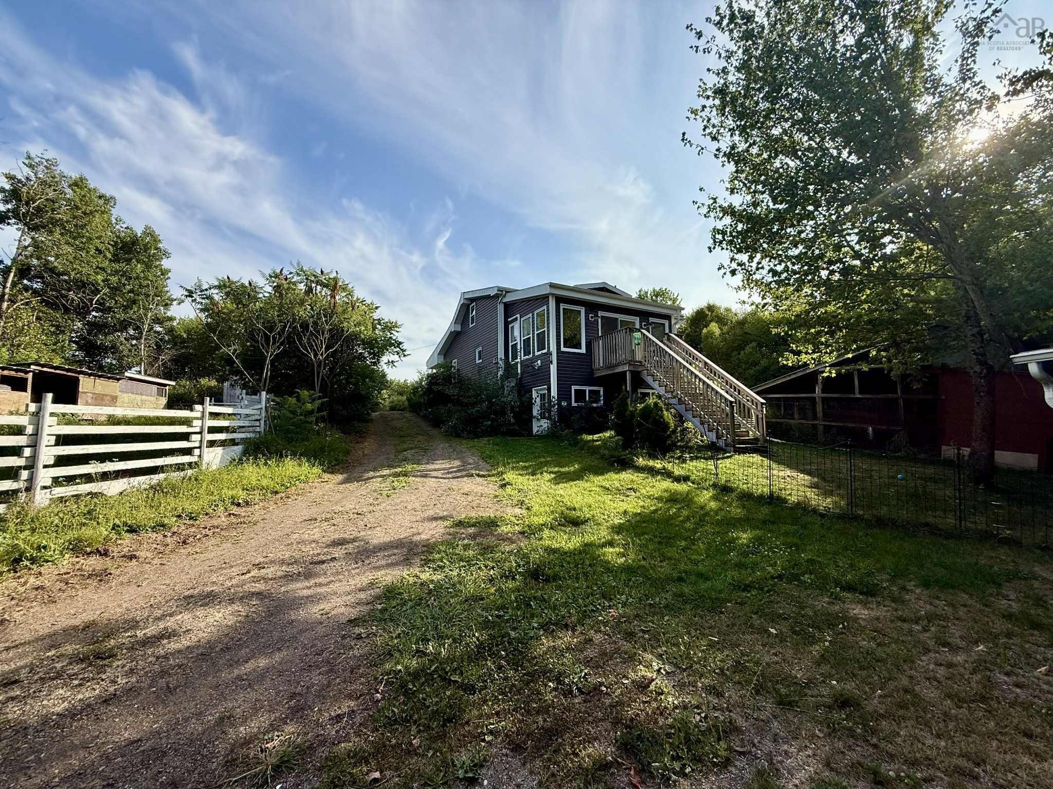 $389,000.00: 621 Highway 236, Green Oaks