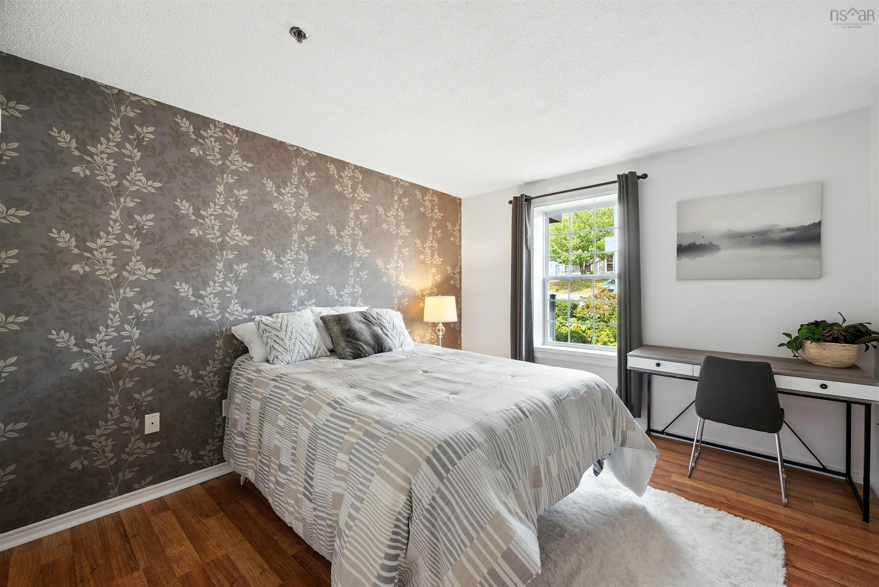 $279,000.00: 206 79 Collins Grove, Dartmouth