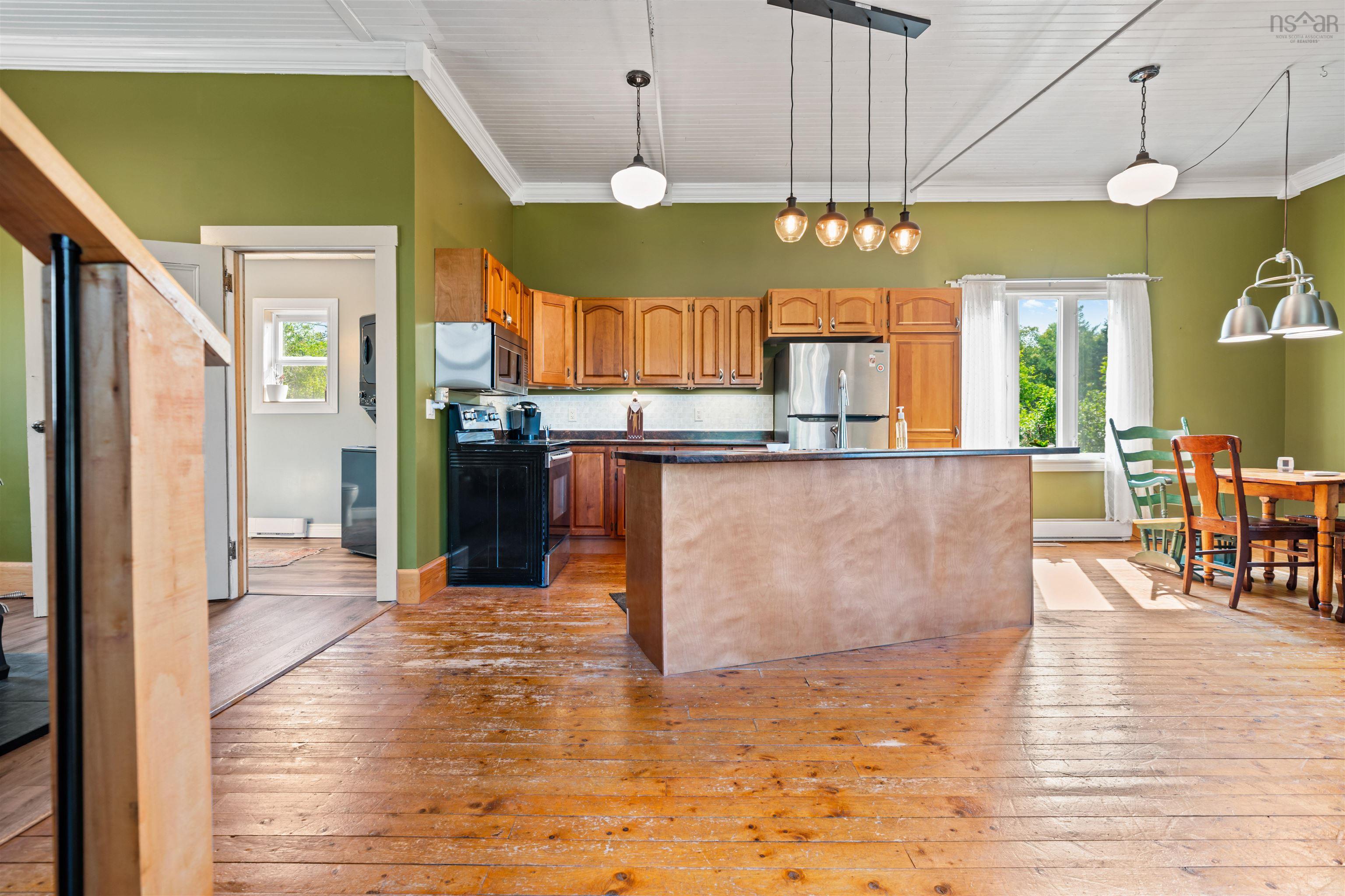 $289,900.00: 42 Memory Lane, Lower Economy