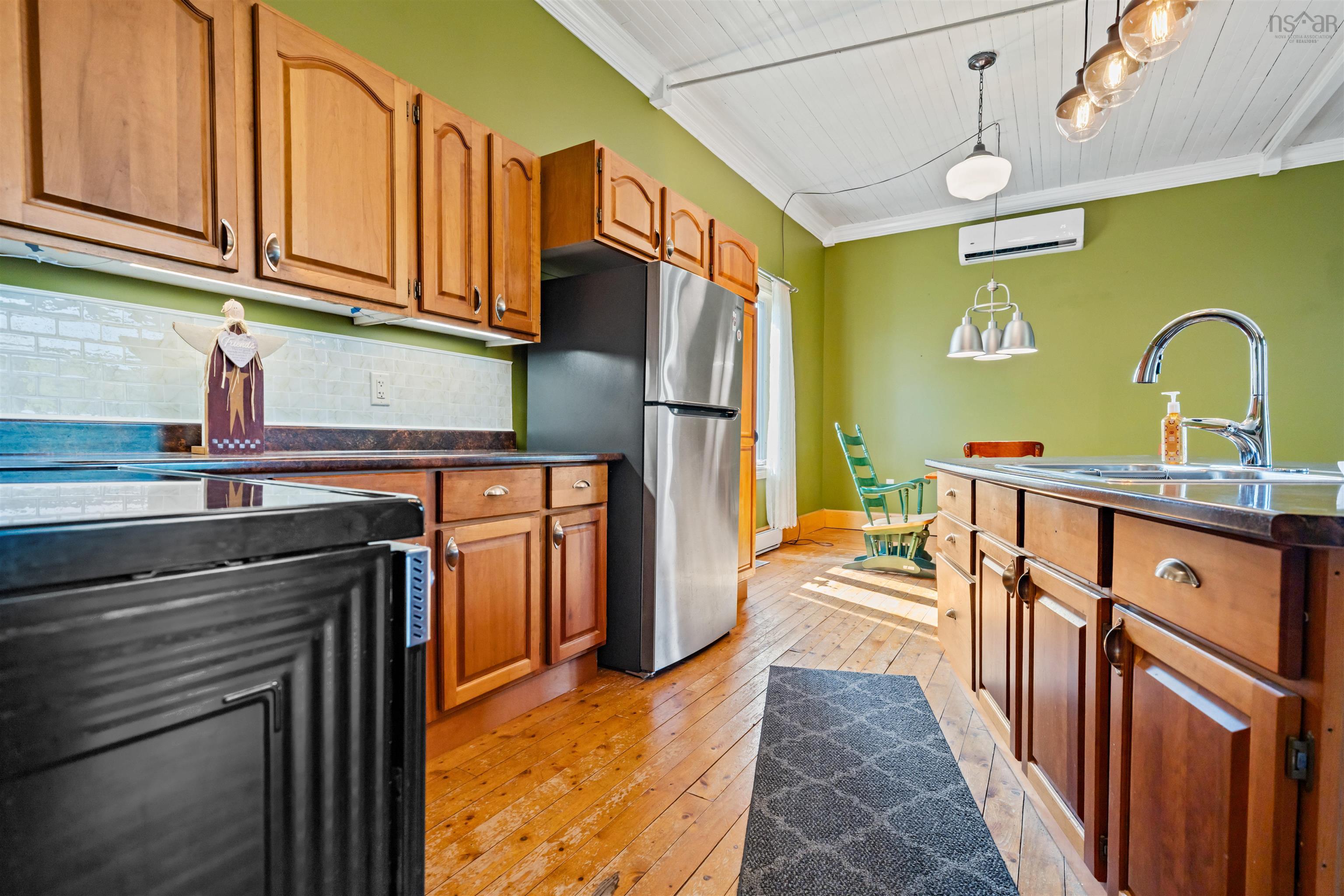 $289,900.00: 42 Memory Lane, Lower Economy