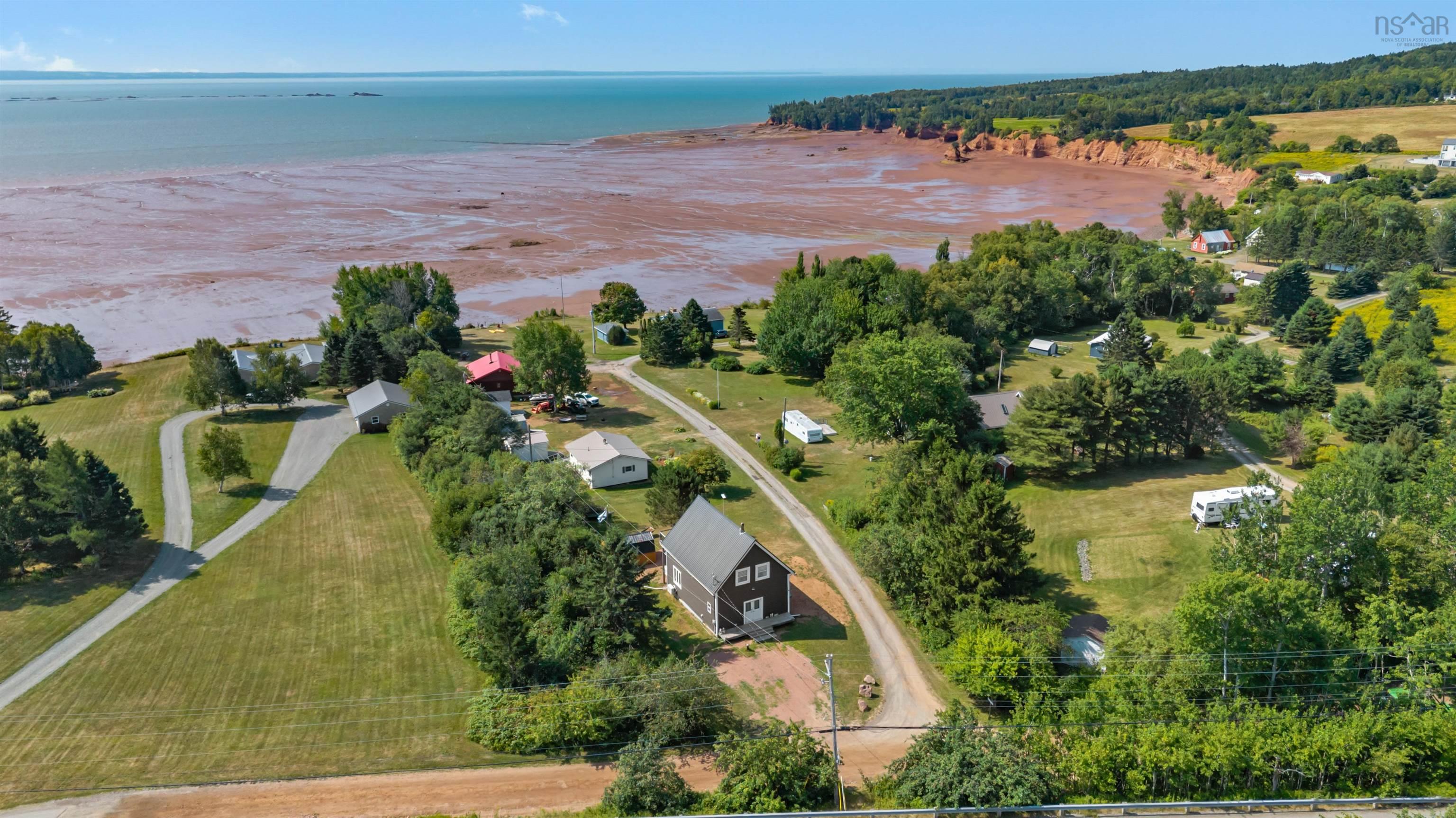 $289,900.00: 42 Memory Lane, Lower Economy