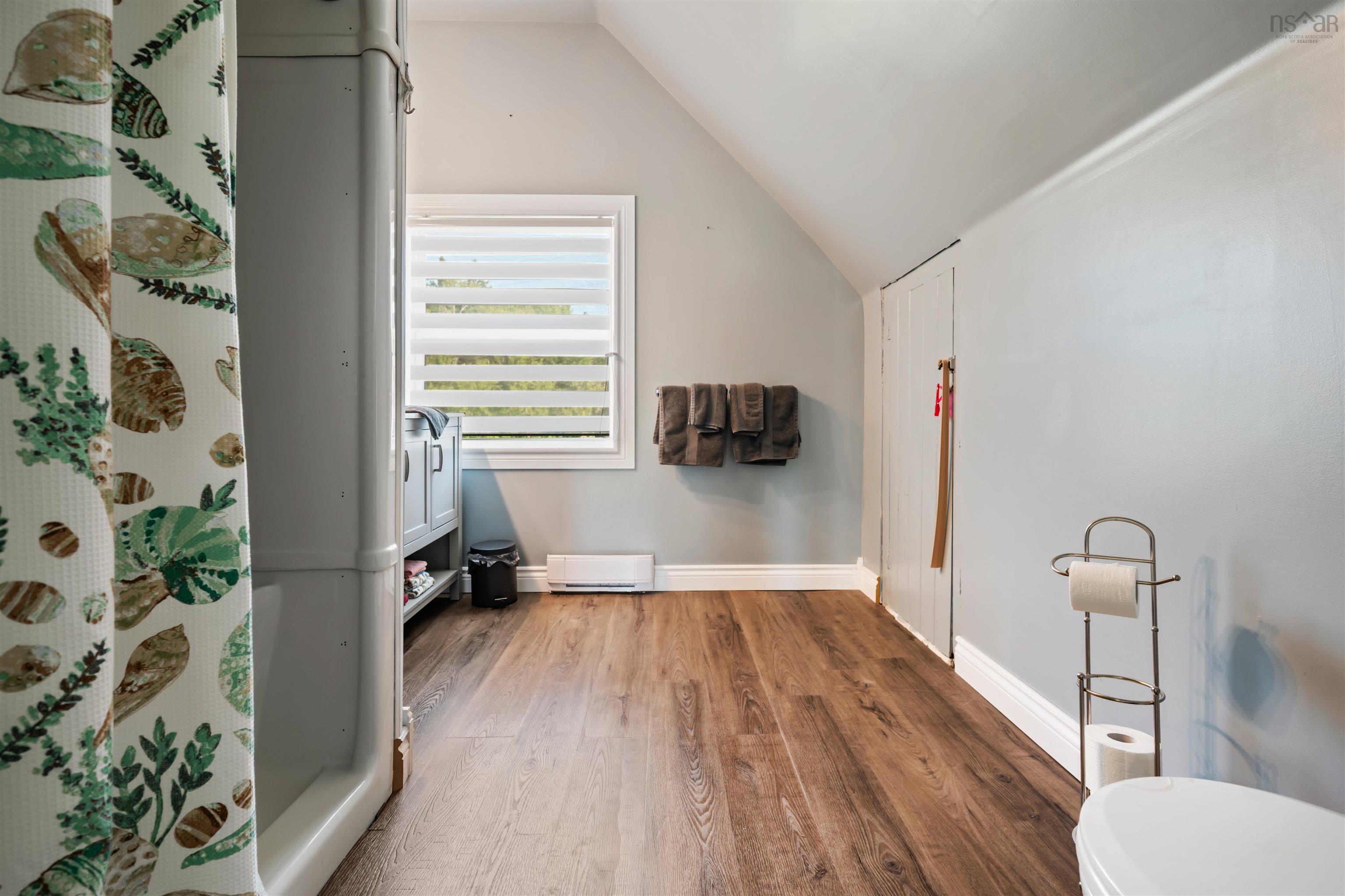 $289,900.00: 42 Memory Lane, Lower Economy