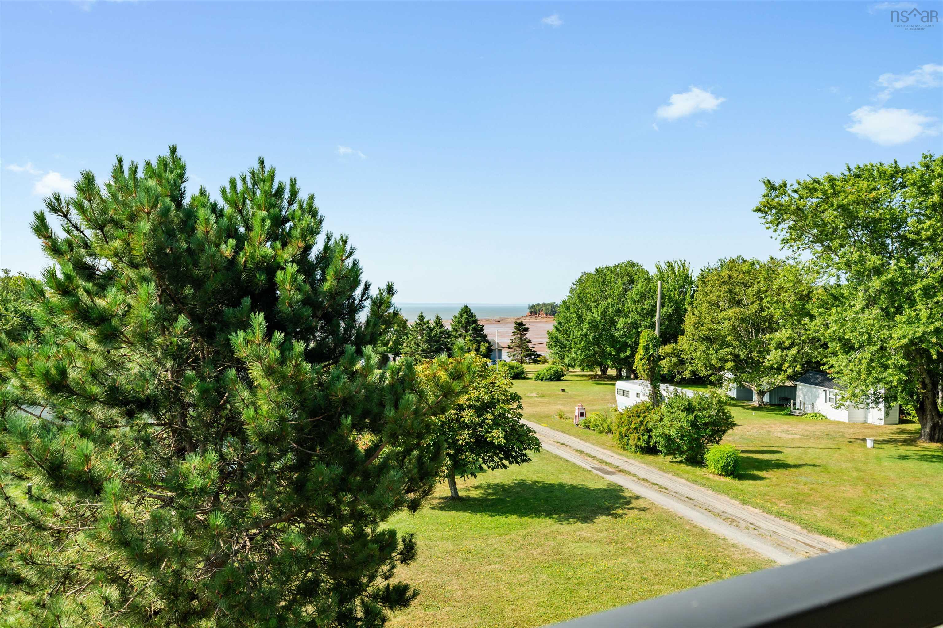 $289,900.00: 42 Memory Lane, Lower Economy