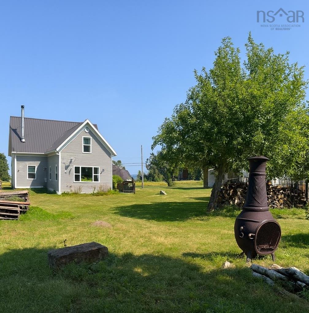 $549,900.00: 8396 Highway 6, West Pugwash