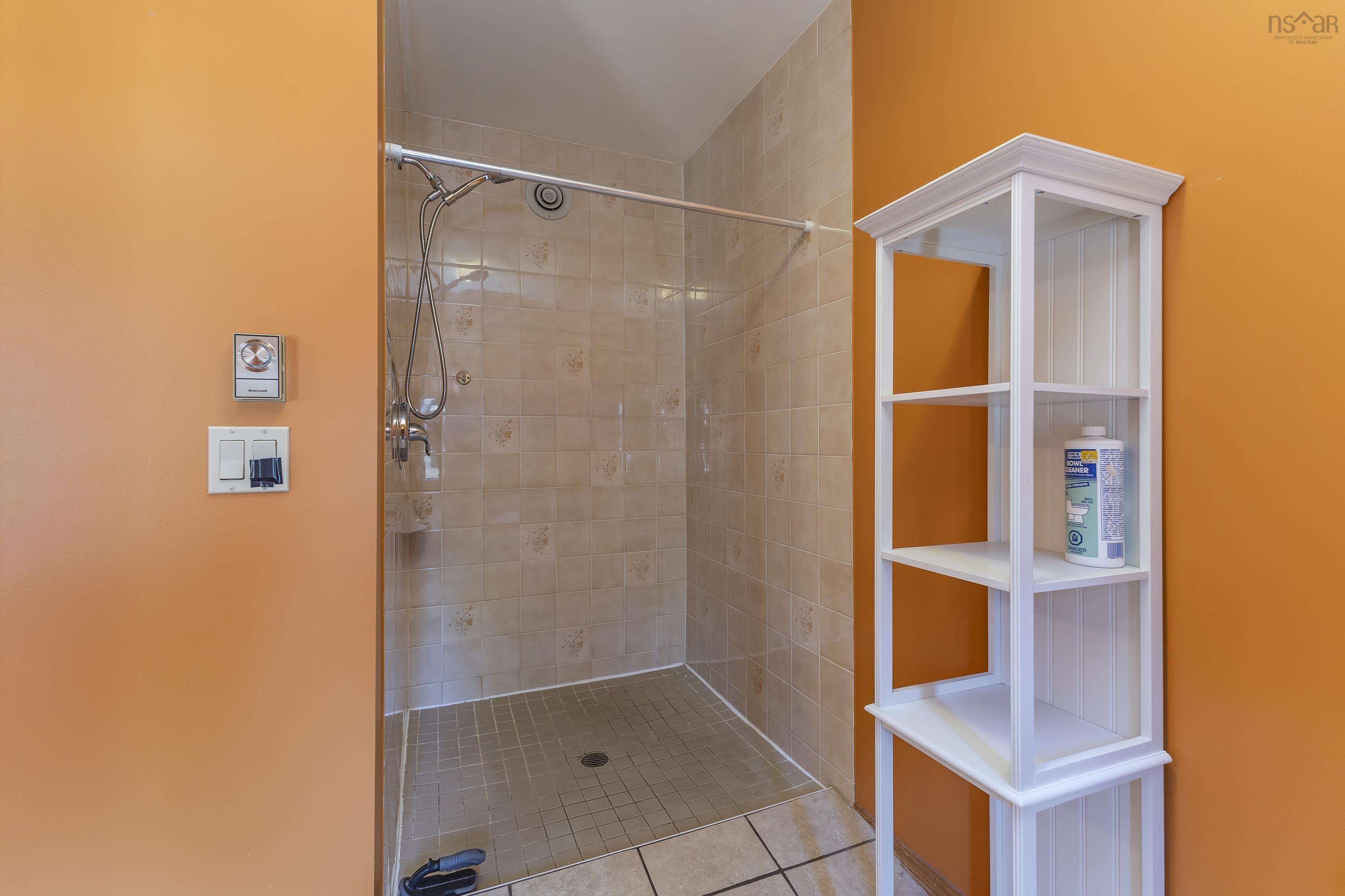 56 Robert Scott Drive, Lantz, NS (MLS 202520408)