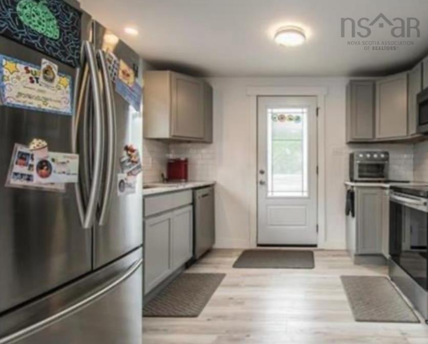 157-159 Crown Drive, Fairmount, NS (MLS 202520409)