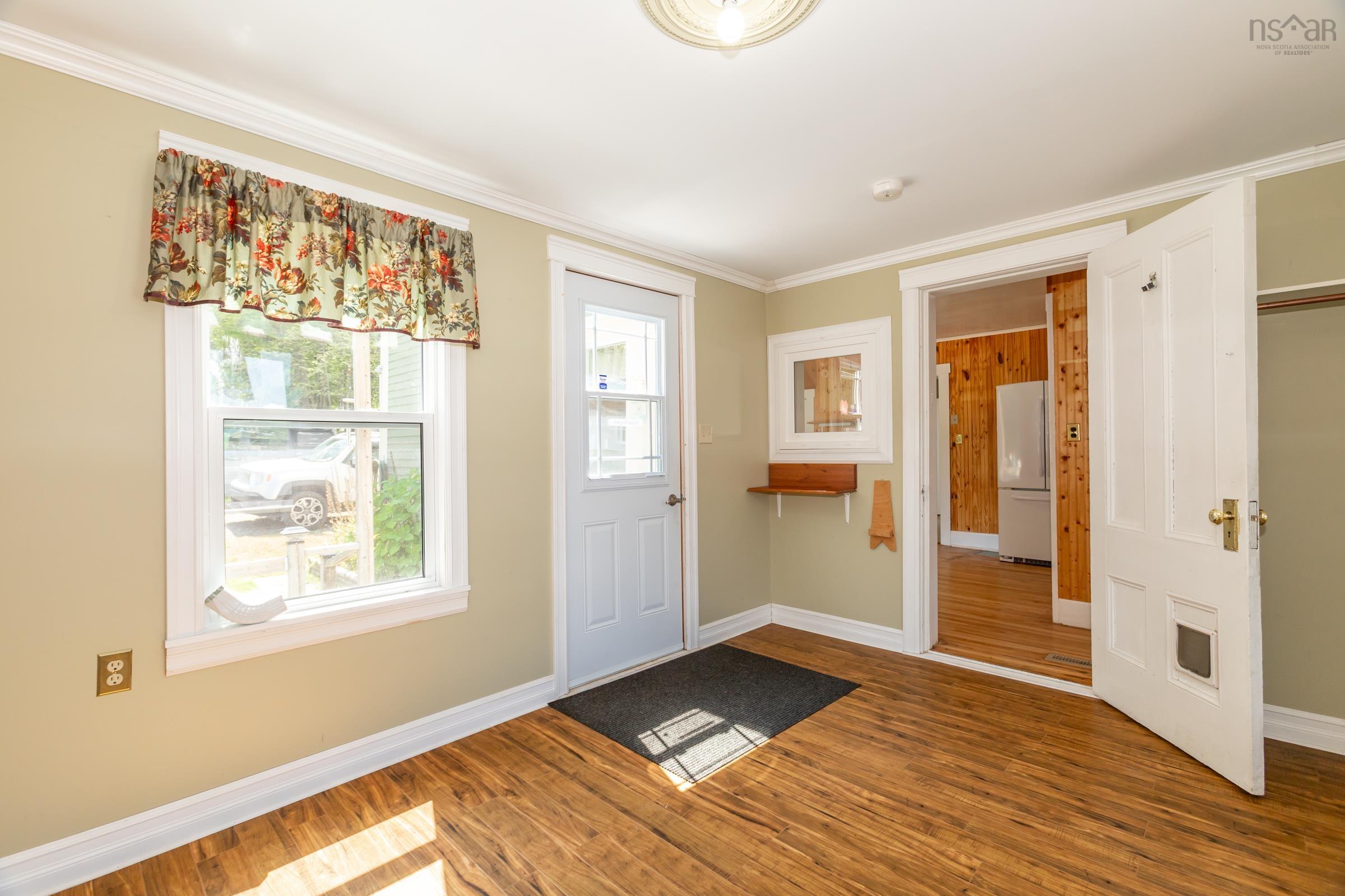 $279,000.00: 7498 Highway 340, Weymouth