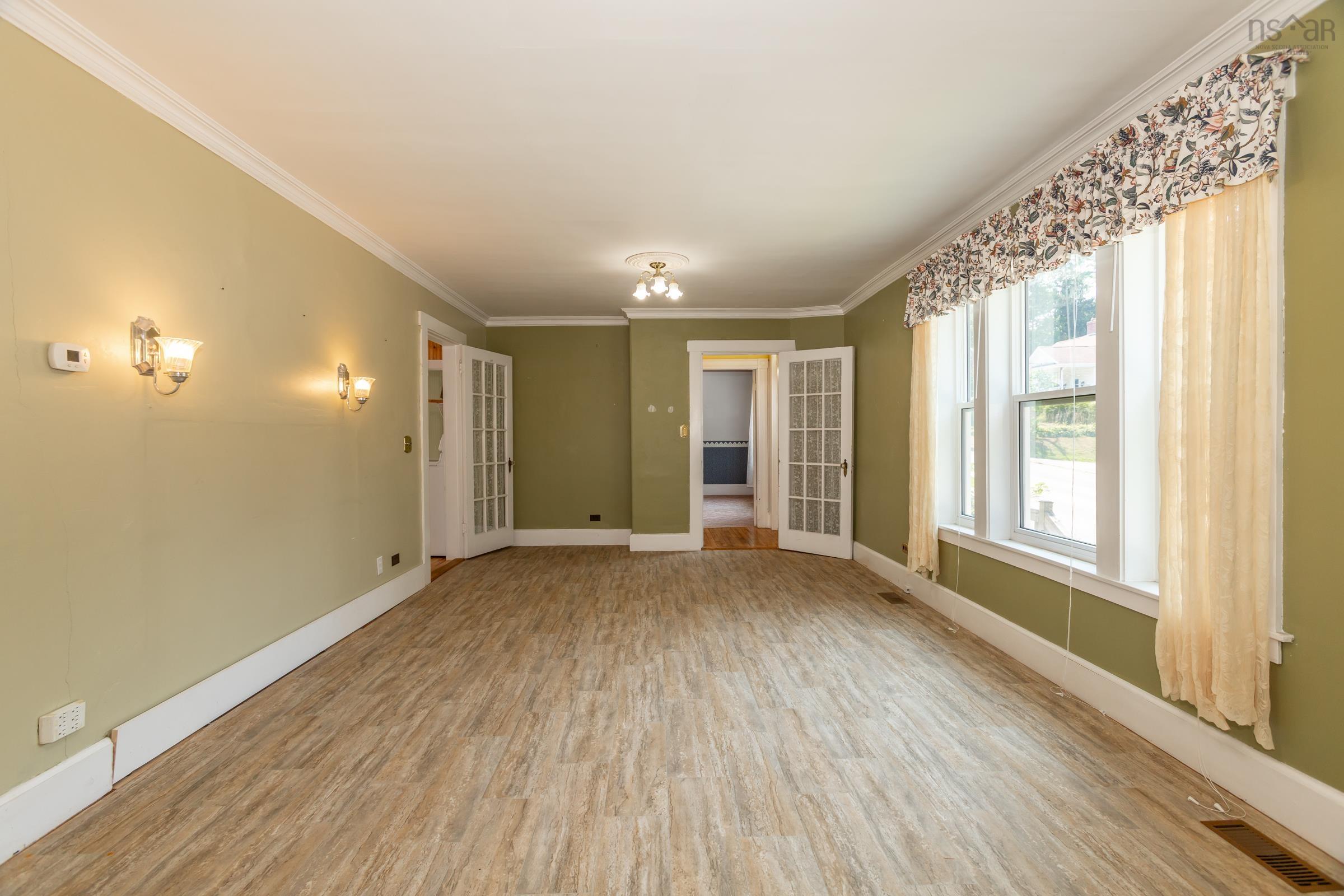 $279,000.00: 7498 Highway 340, Weymouth