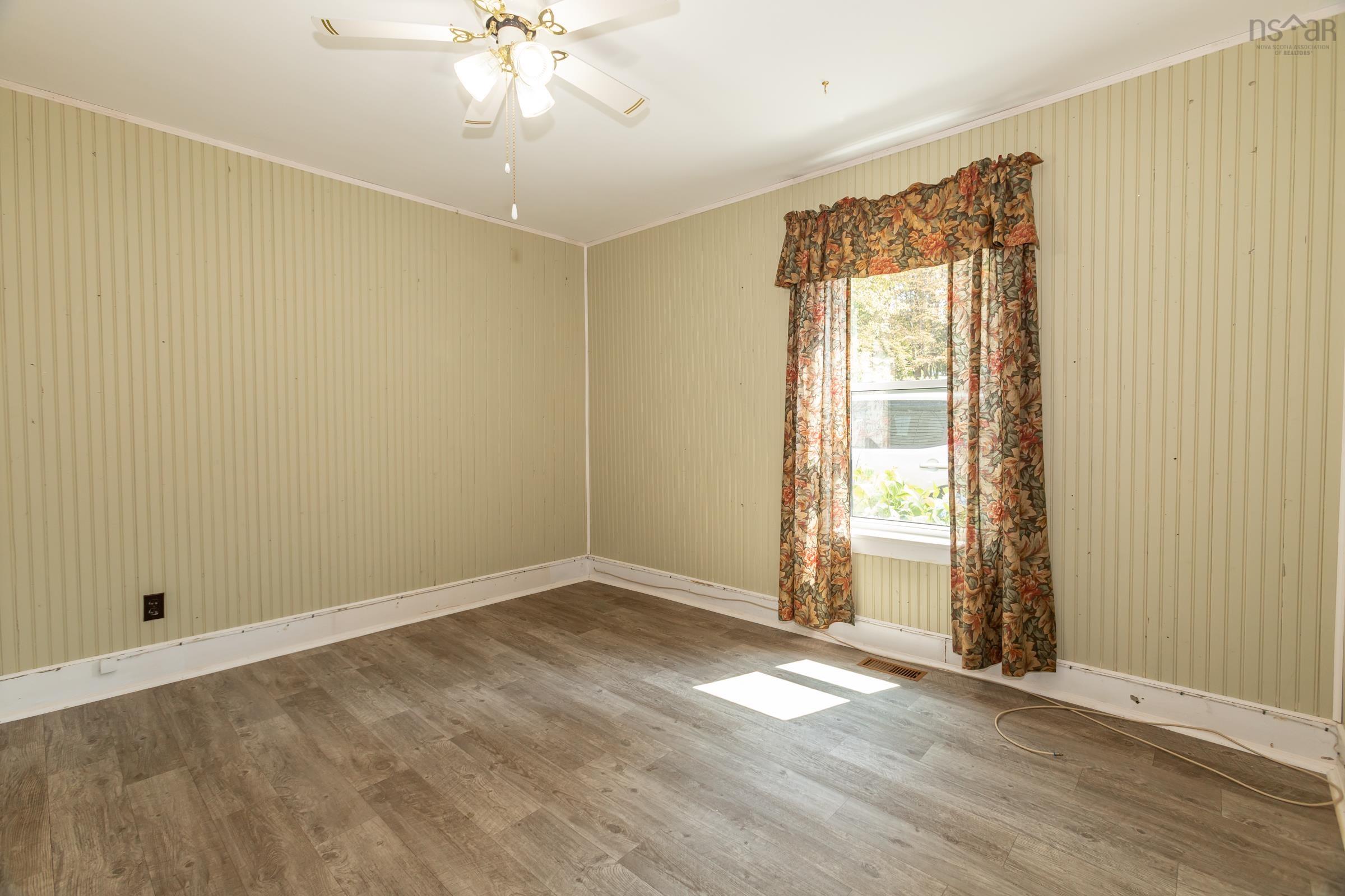 $279,000.00: 7498 Highway 340, Weymouth