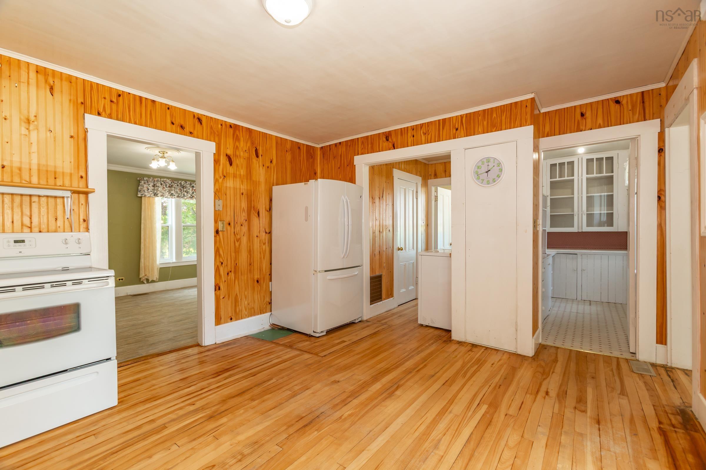 $279,000.00: 7498 Highway 340, Weymouth