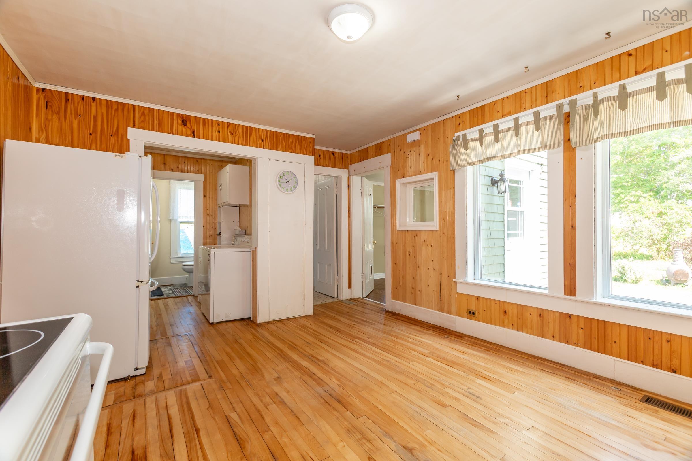 $279,000.00: 7498 Highway 340, Weymouth