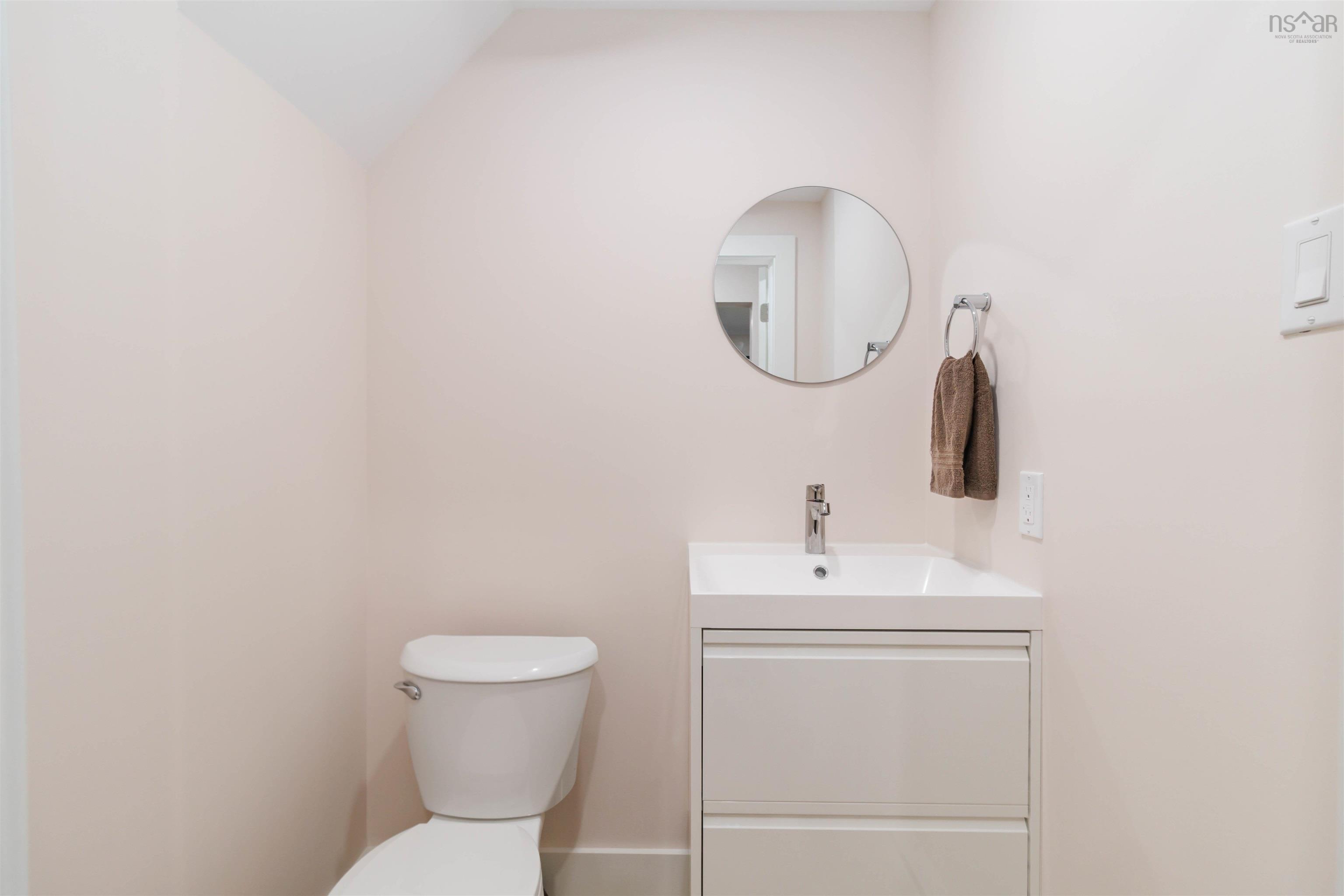 $599,500.00: 77 St Clair Avenue, Dartmouth