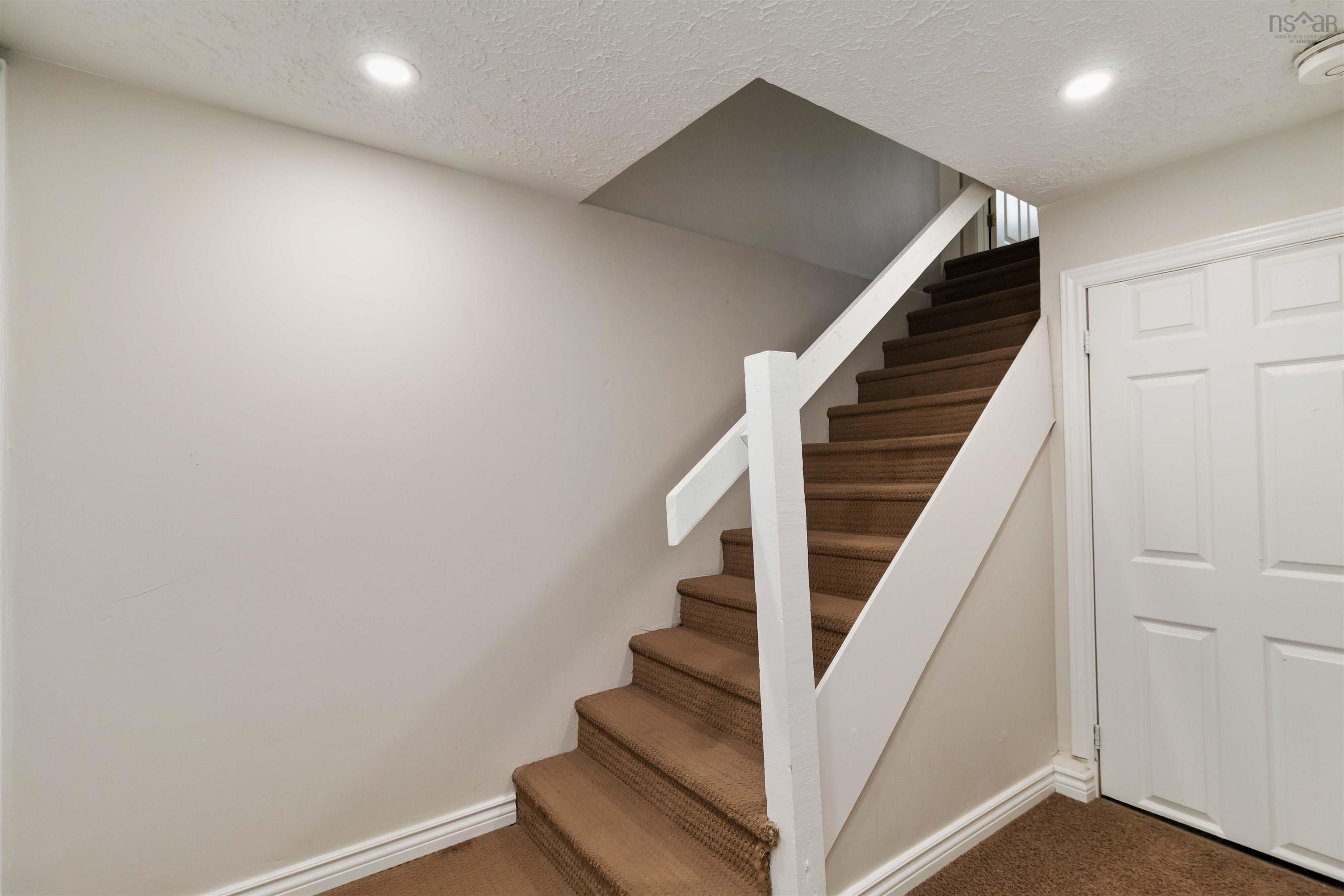 $419,000.00: 242 Spring Avenue, Dartmouth