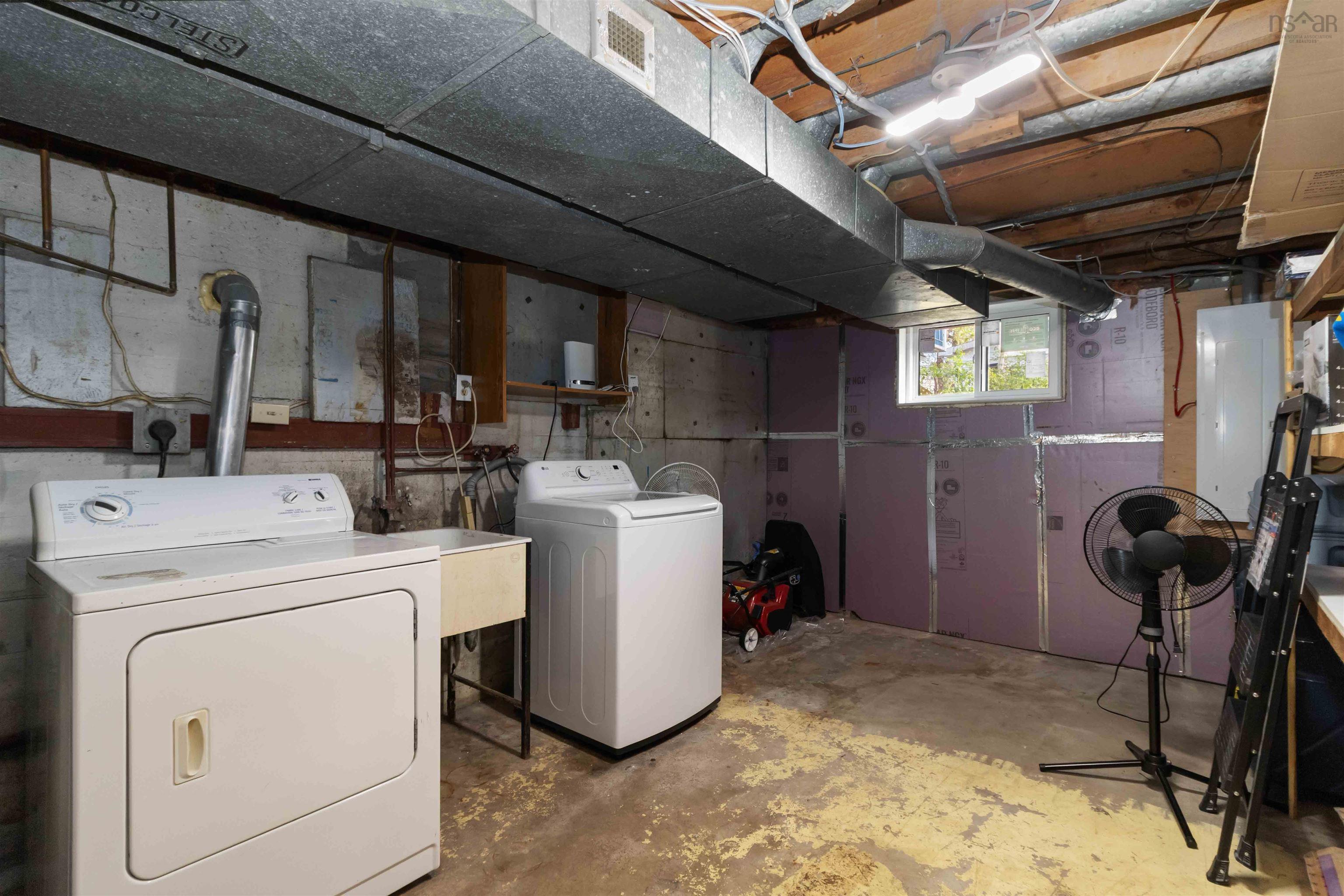 $419,000.00: 242 Spring Avenue, Dartmouth