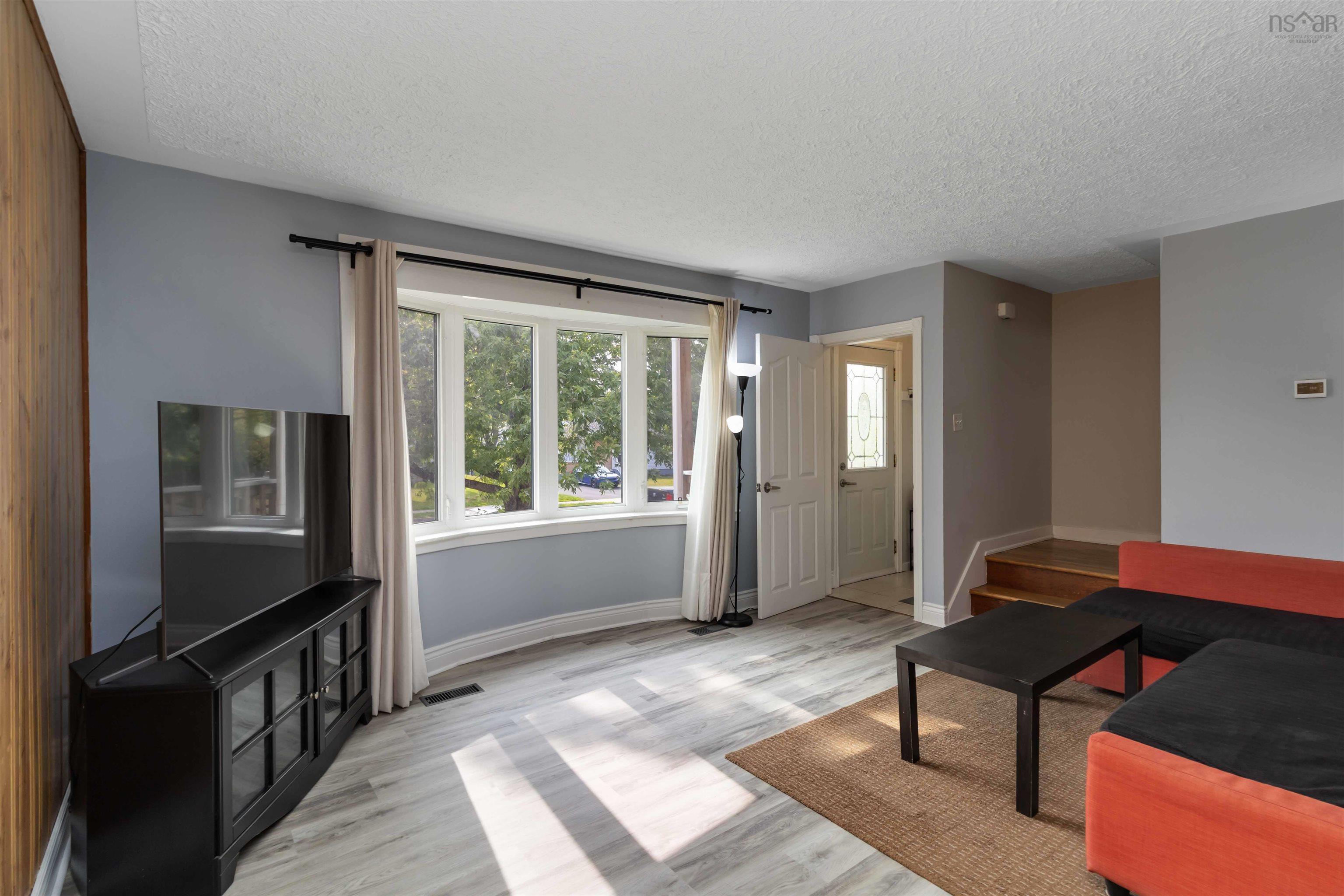 $419,000.00: 242 Spring Avenue, Dartmouth