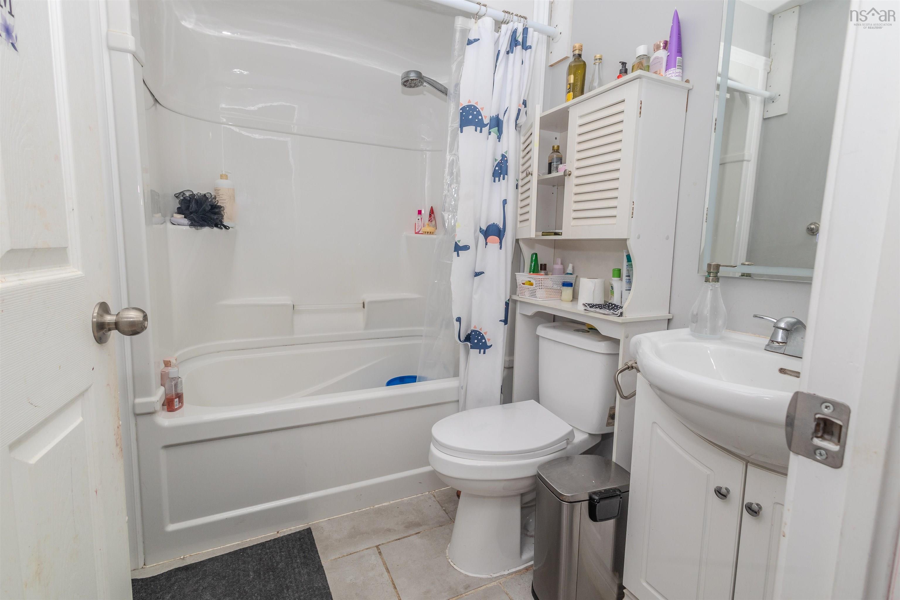 $399,900.00: 14 Tower Heights, Sydney