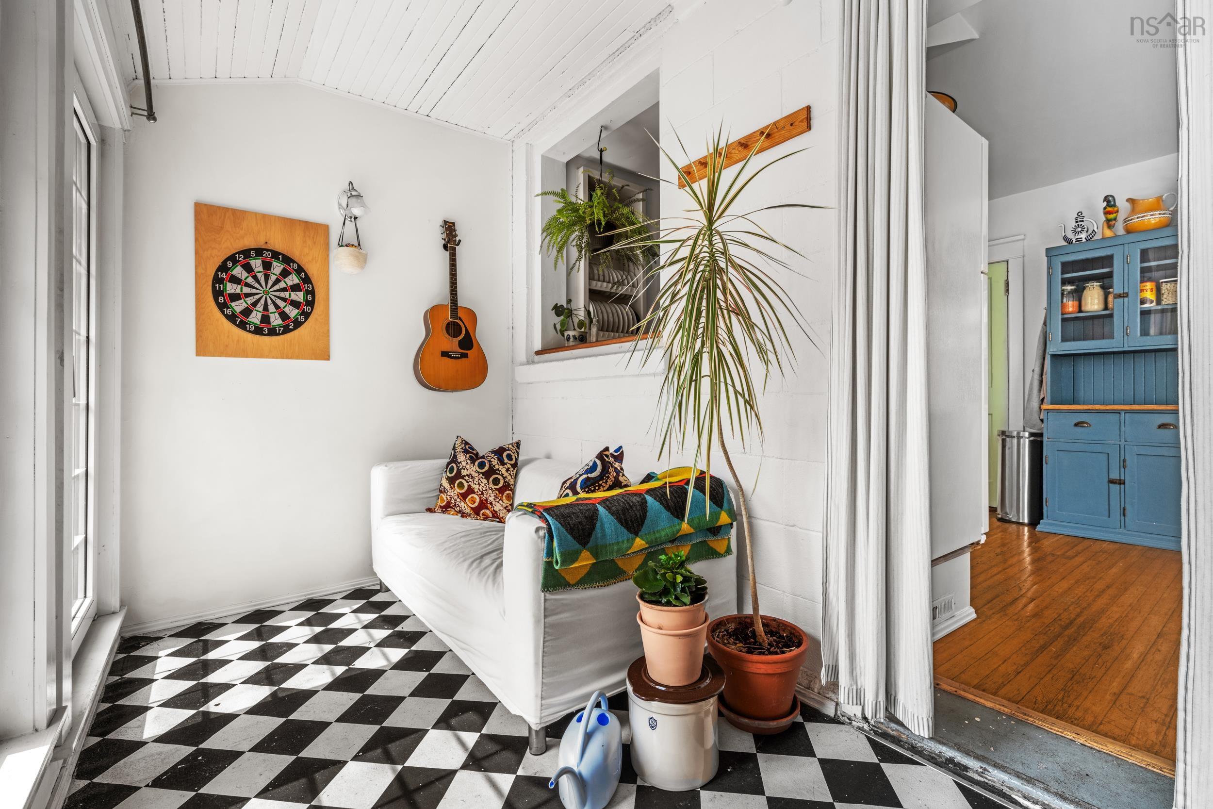 $629,900.00: 5520 Stanley Place, Halifax