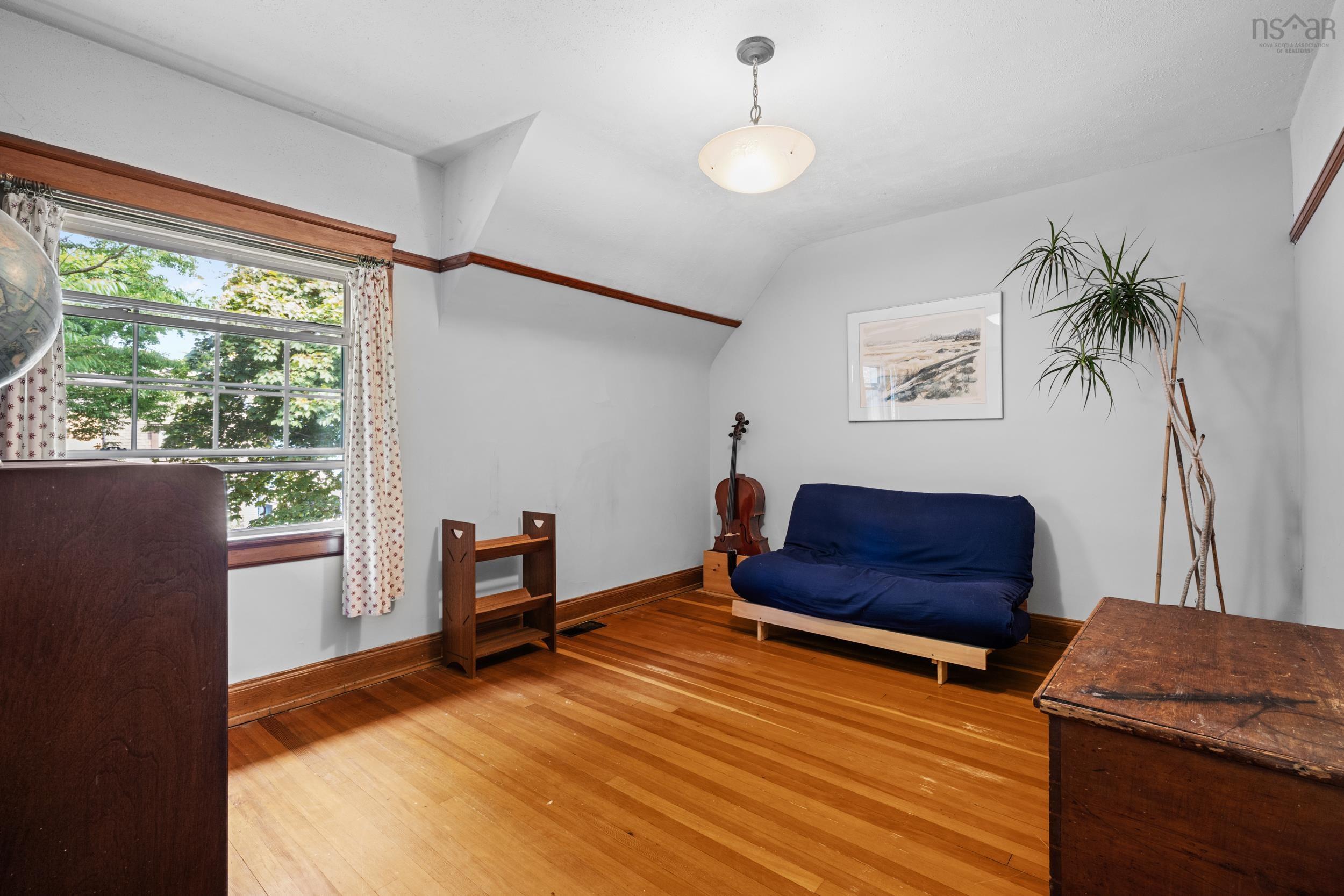 $629,900.00: 5520 Stanley Place, Halifax