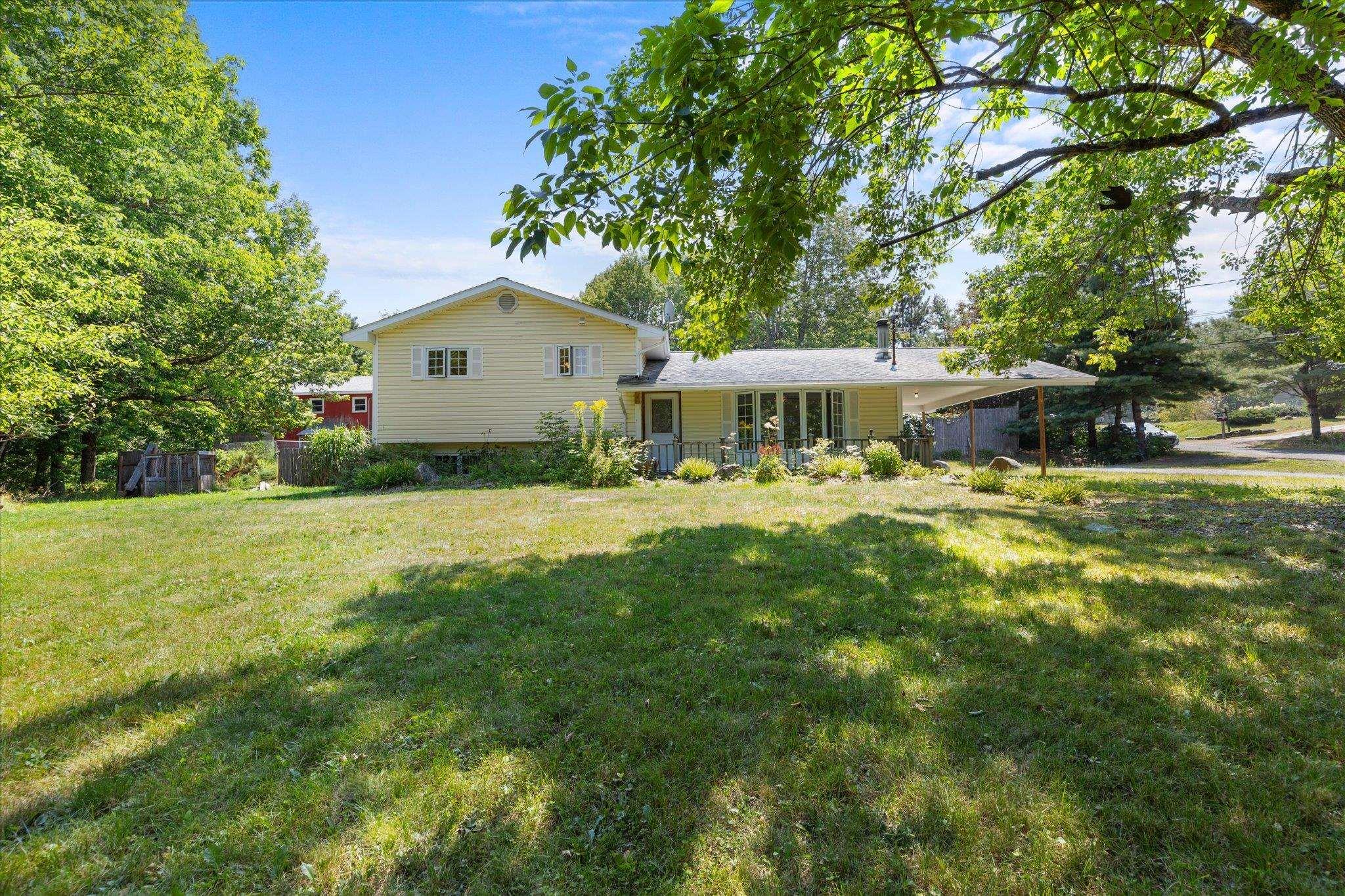 $479,900.00: 100 Old Northwest Road, Fauxburg