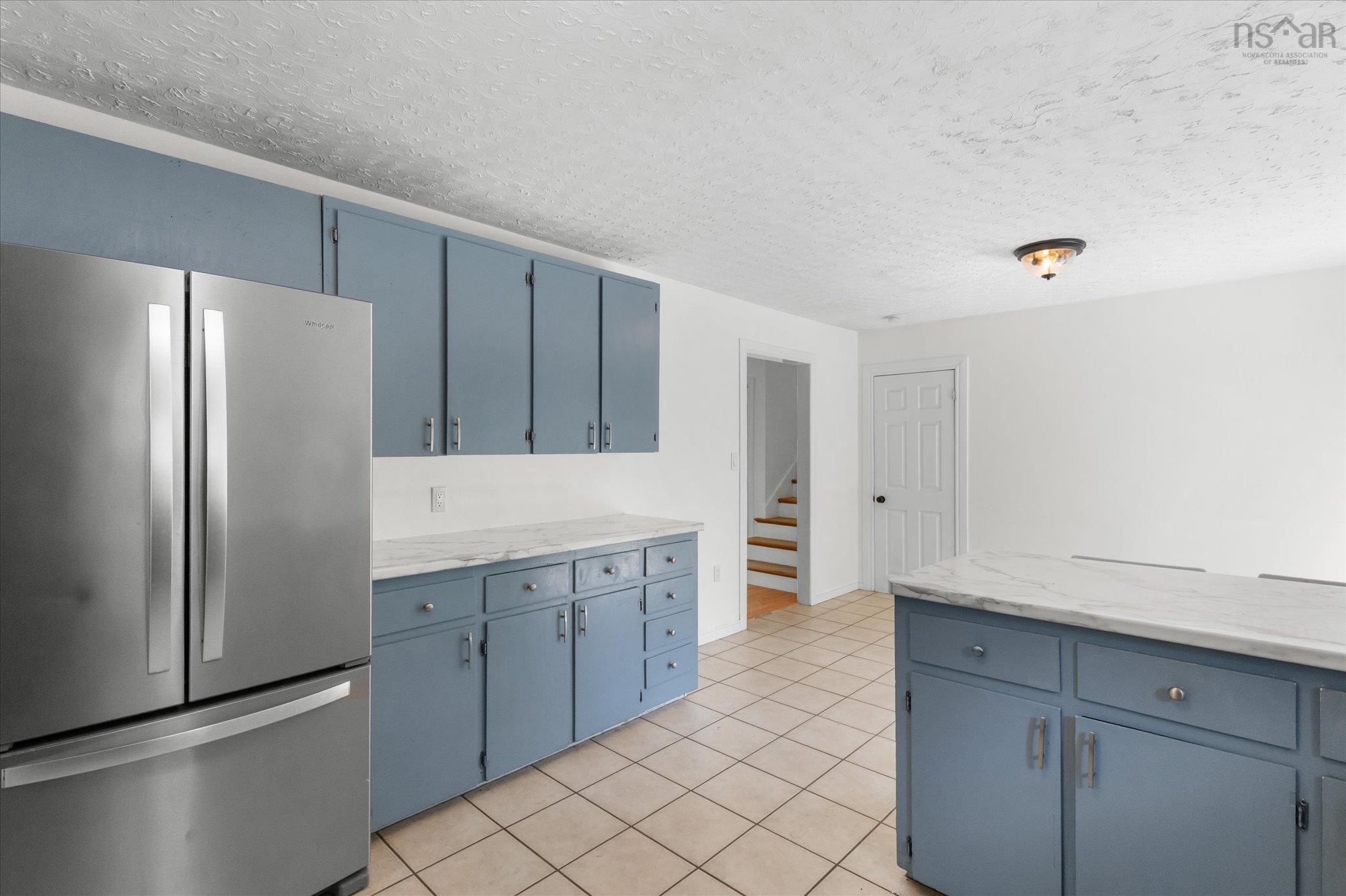 $479,900.00: 100 Old Northwest Road, Fauxburg