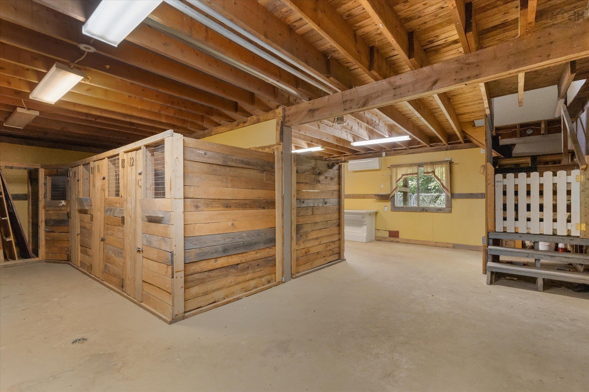 $479,900.00: 100 Old Northwest Road, Fauxburg