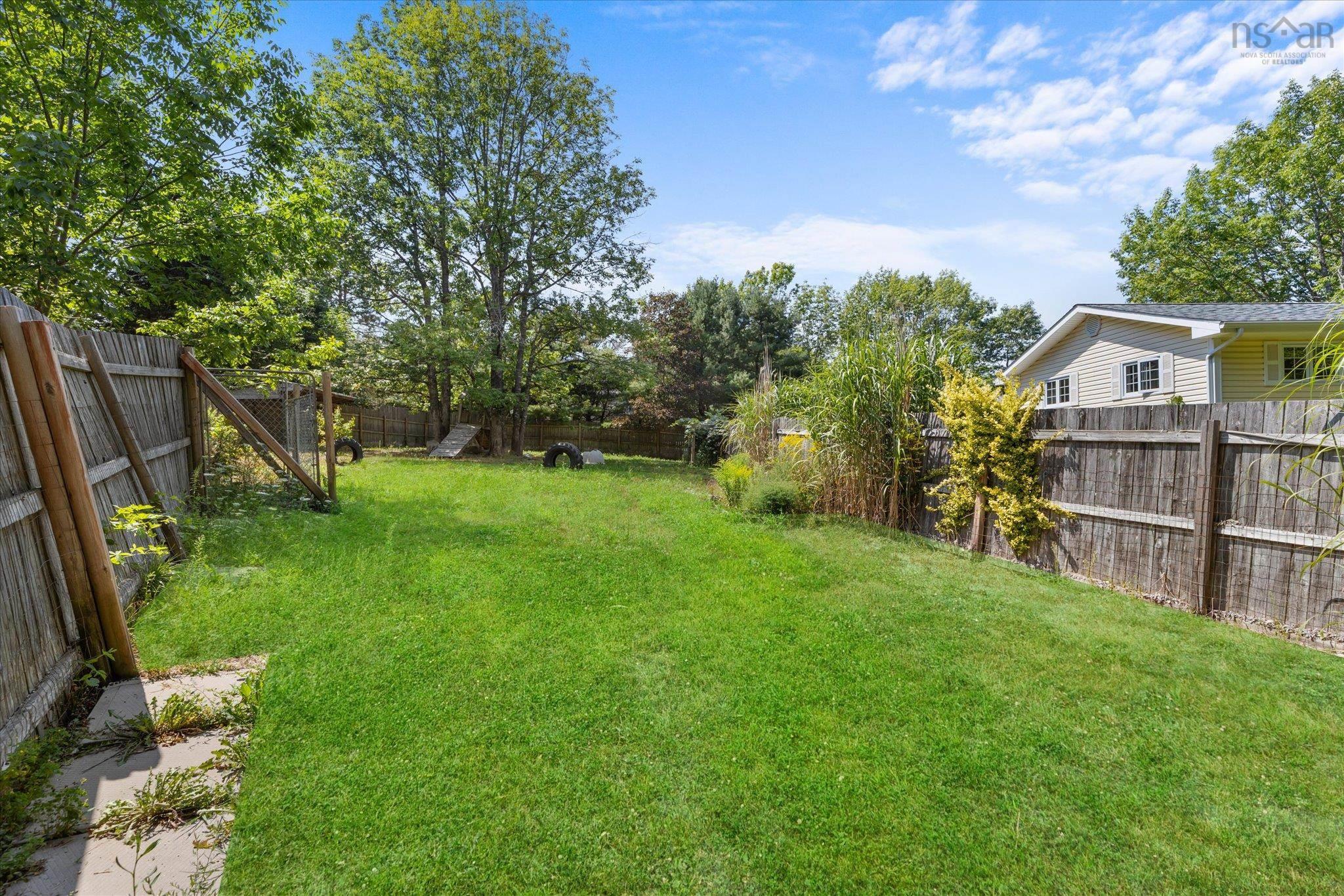 $479,900.00: 100 Old Northwest Road, Fauxburg