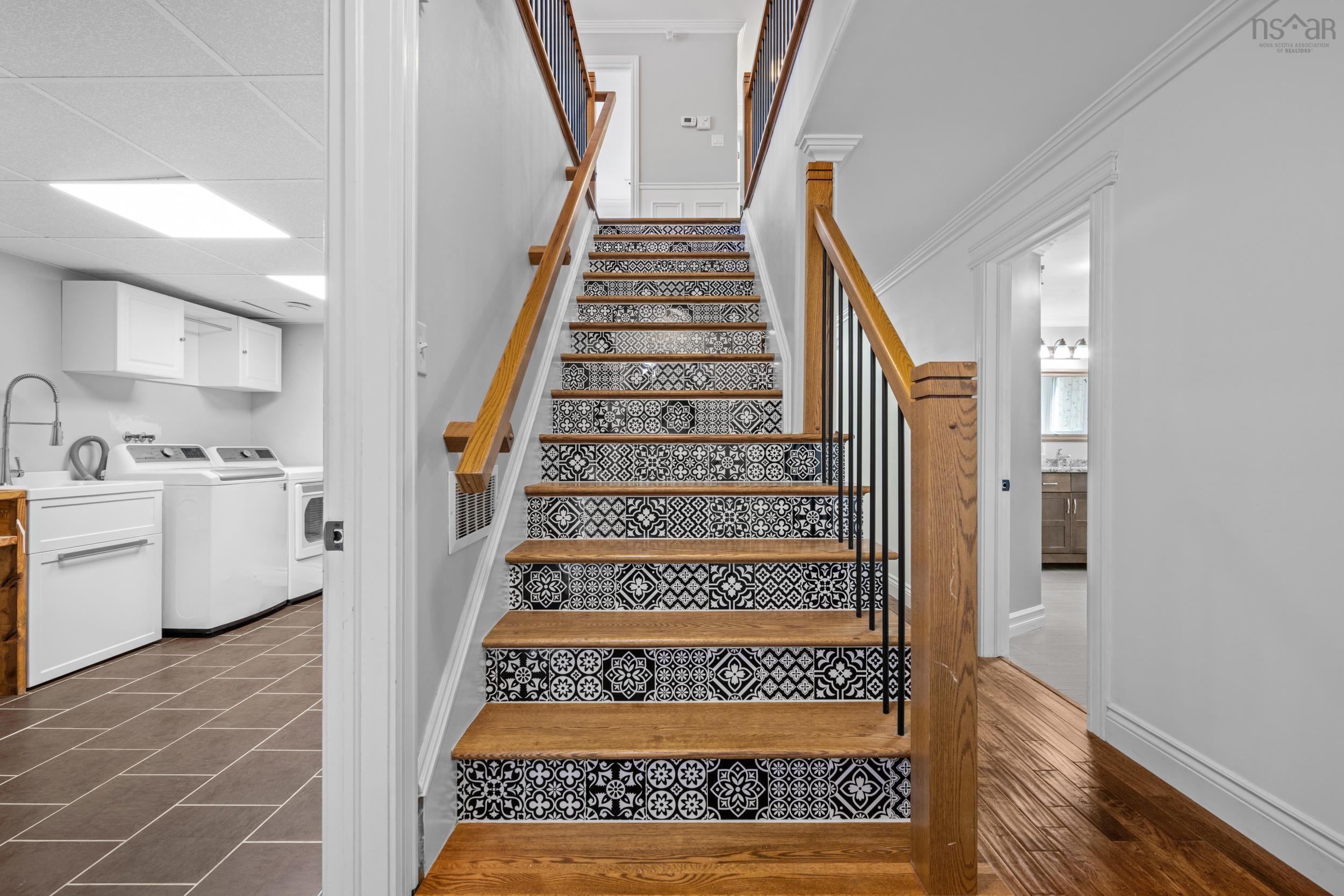 $699,900.00: 40 Merganser Avenue, Timberlea