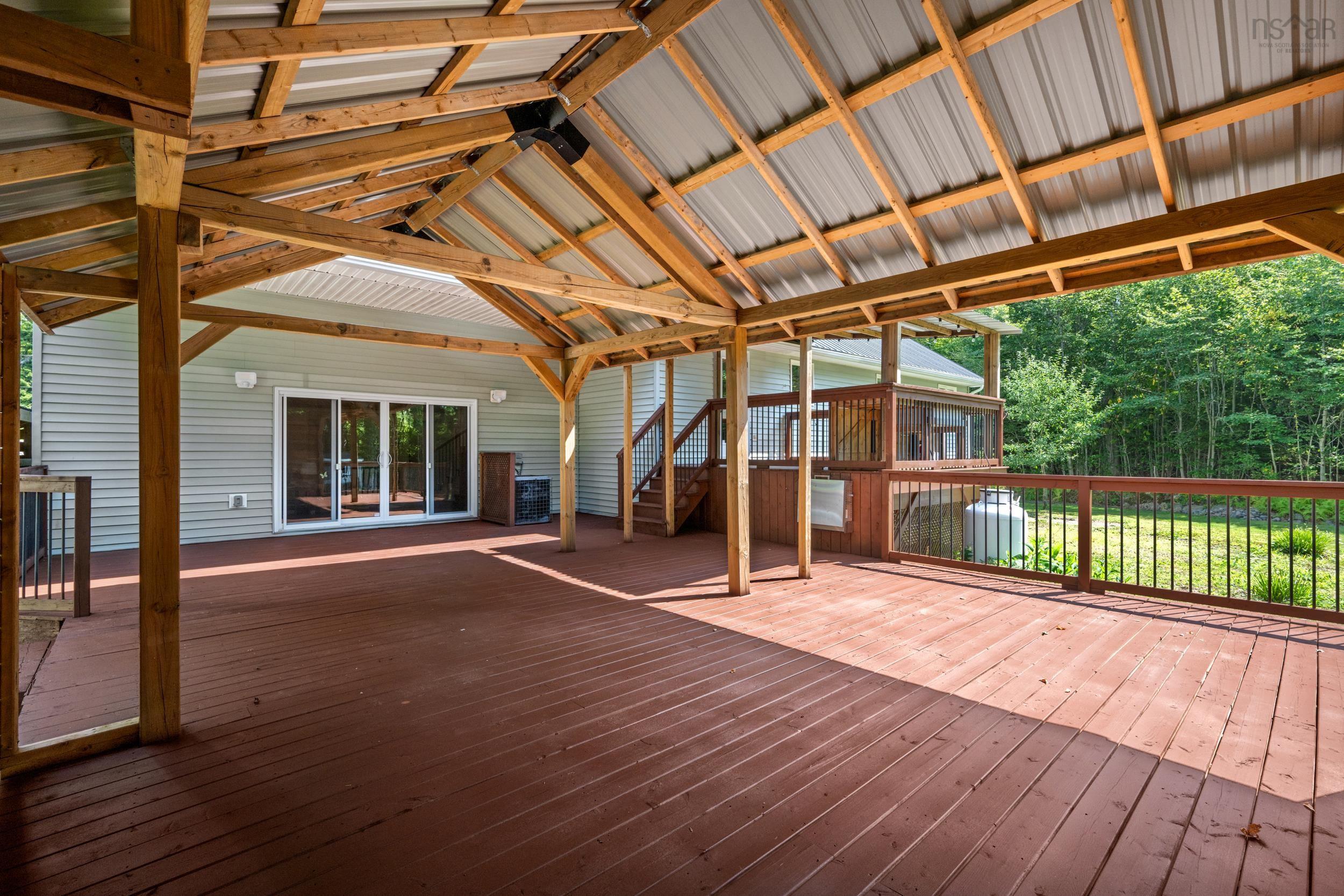 $699,900.00: 40 Merganser Avenue, Timberlea