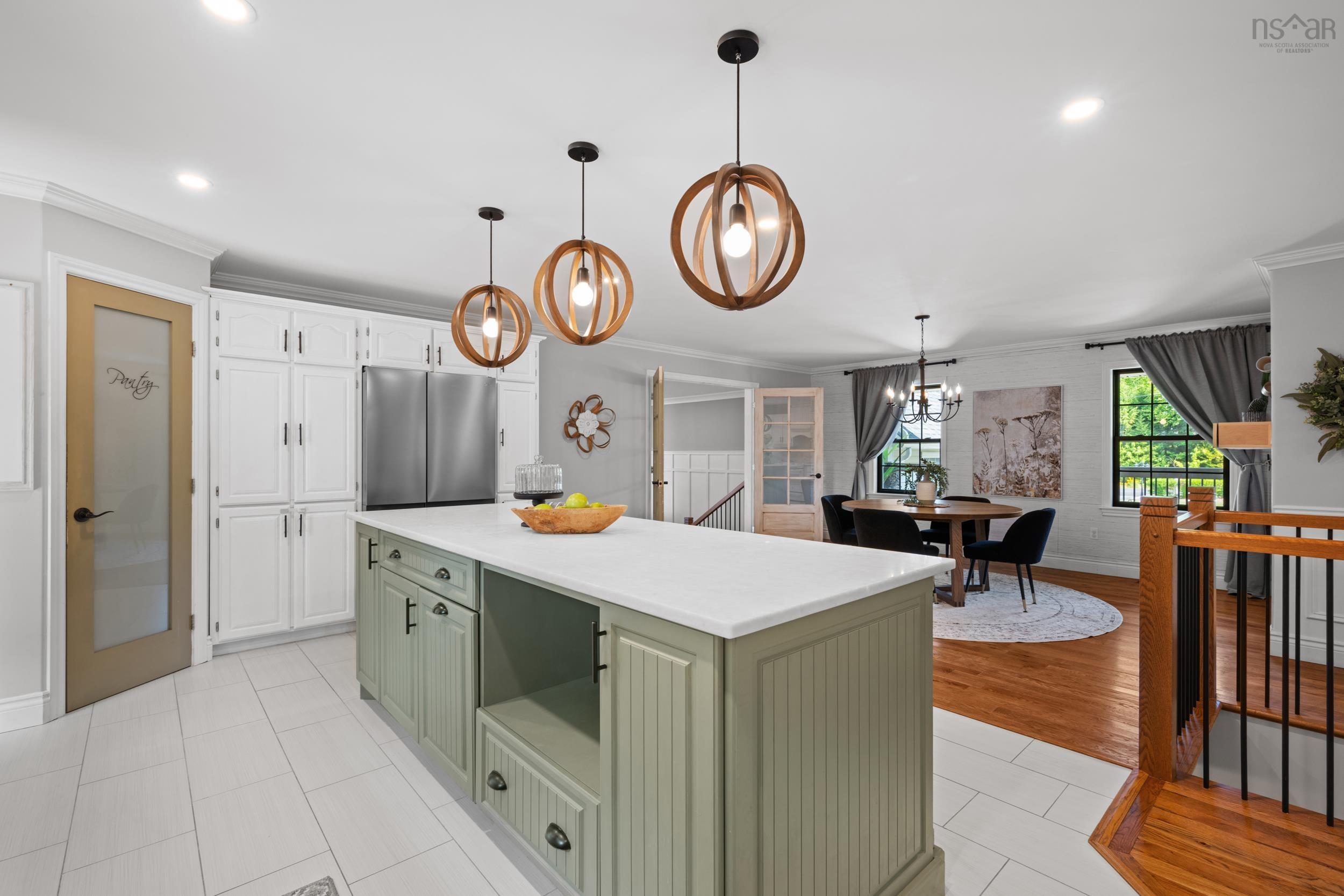 $699,900.00: 40 Merganser Avenue, Timberlea