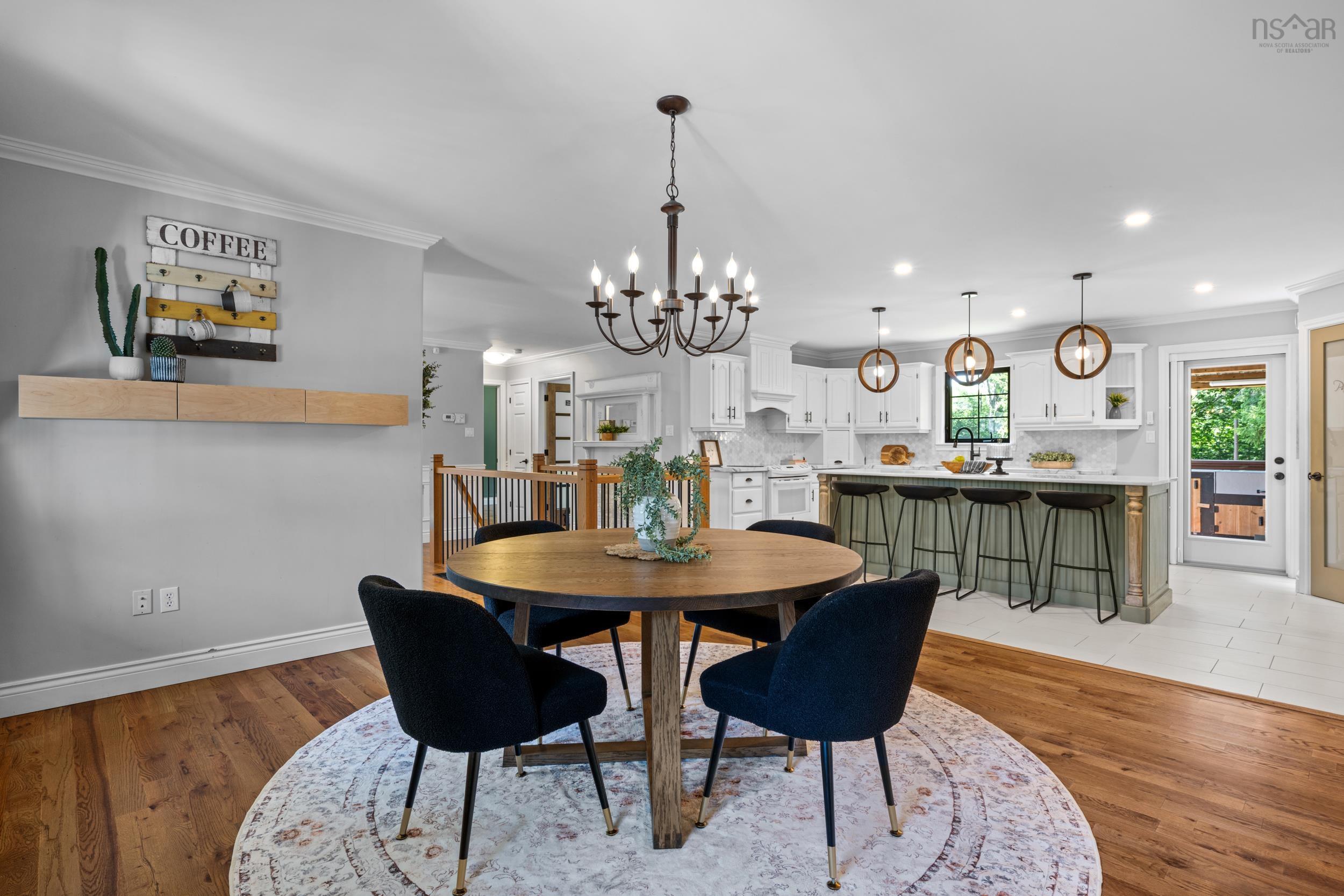 $699,900.00: 40 Merganser Avenue, Timberlea