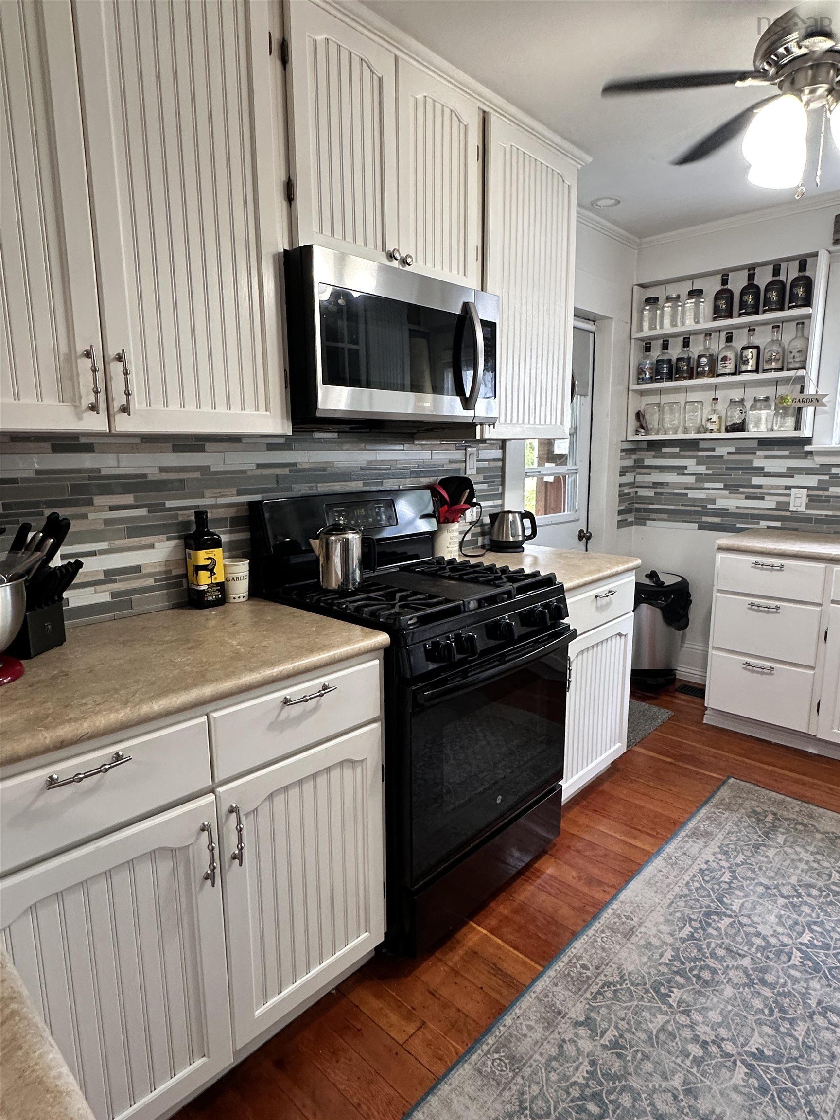 103 Bristol Avenue, Liverpool, NS (MLS 202520518)