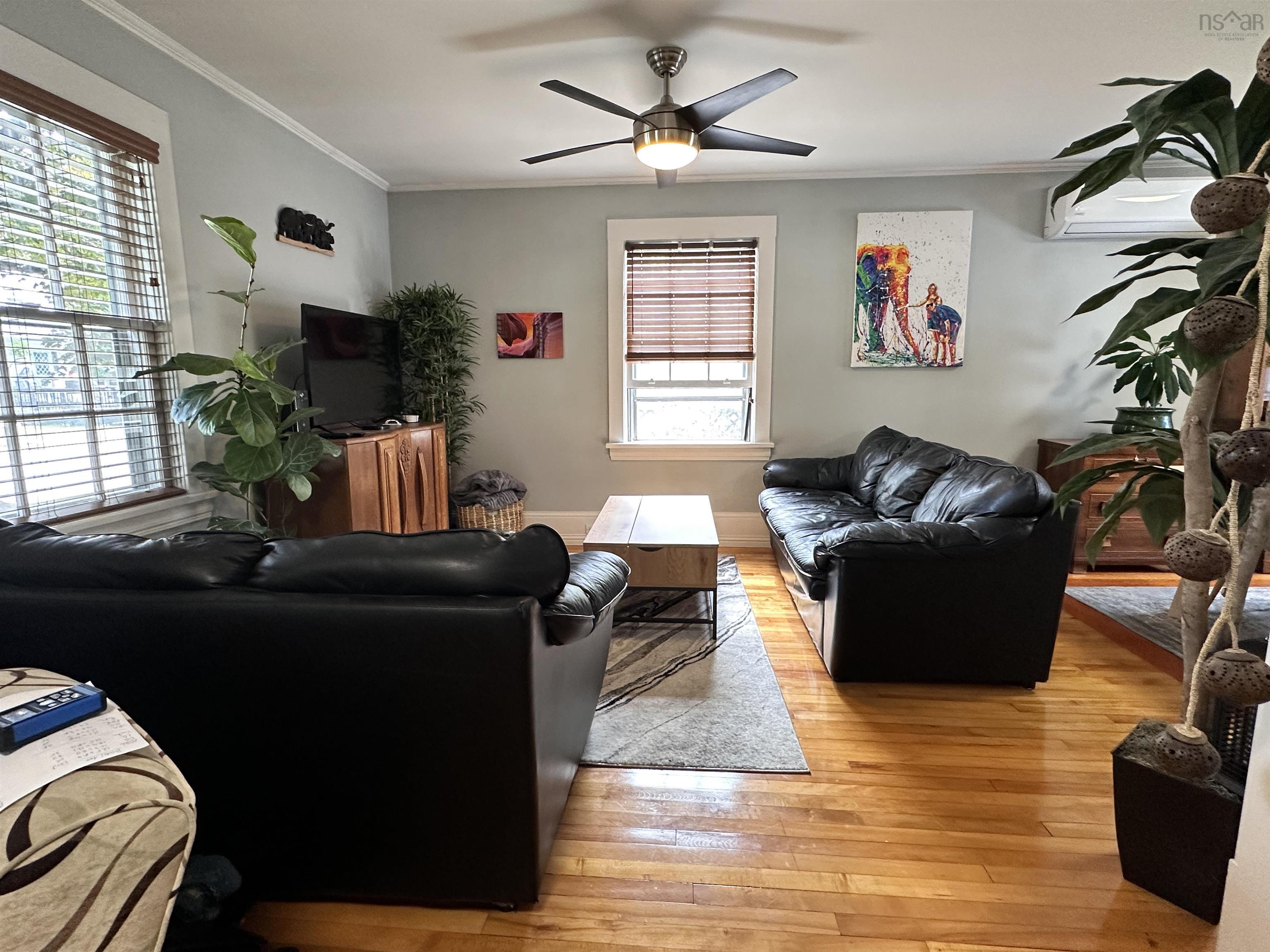 103 Bristol Avenue, Liverpool, NS (MLS 202520518)