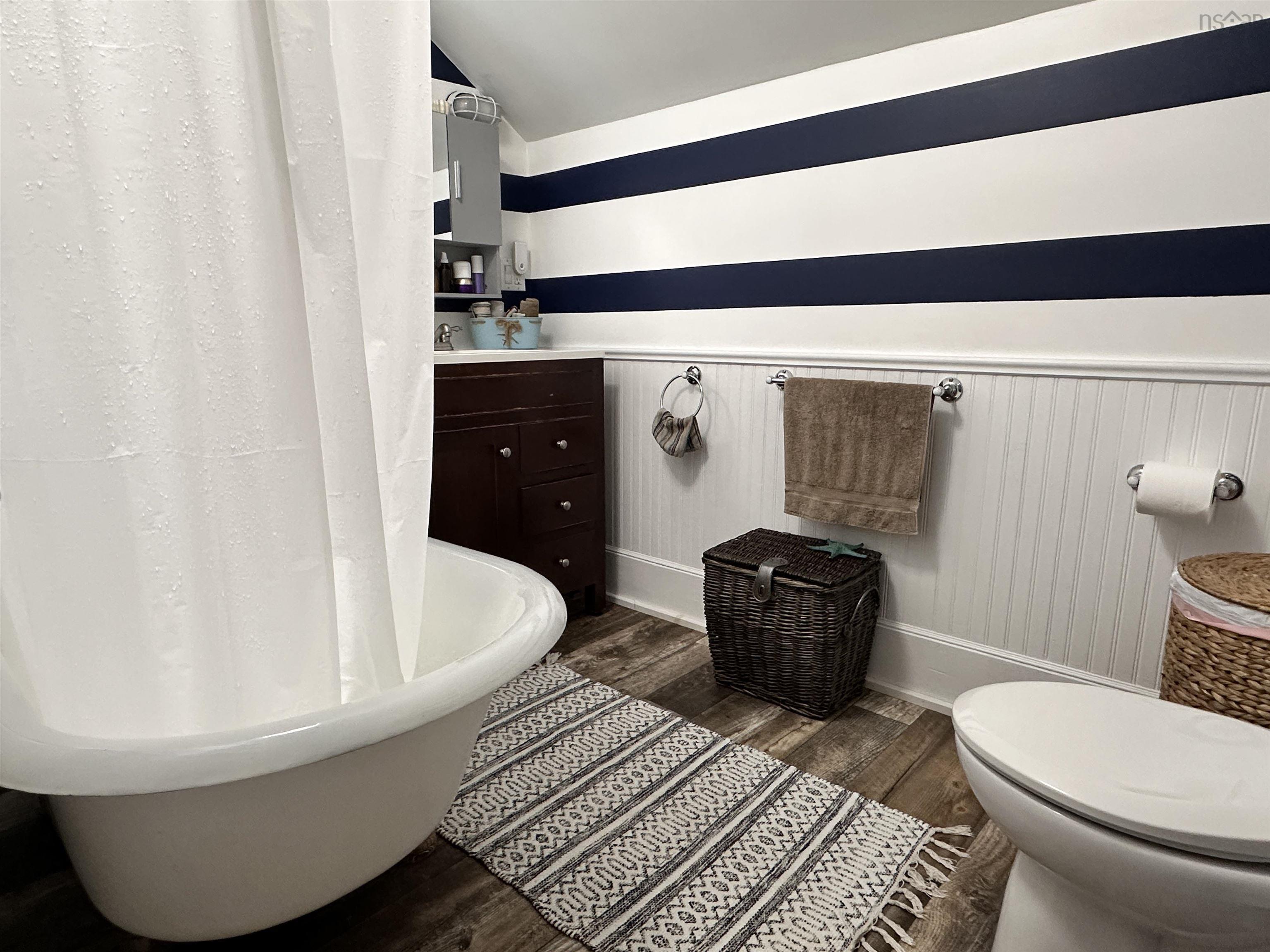 103 Bristol Avenue, Liverpool, NS (MLS 202520518)