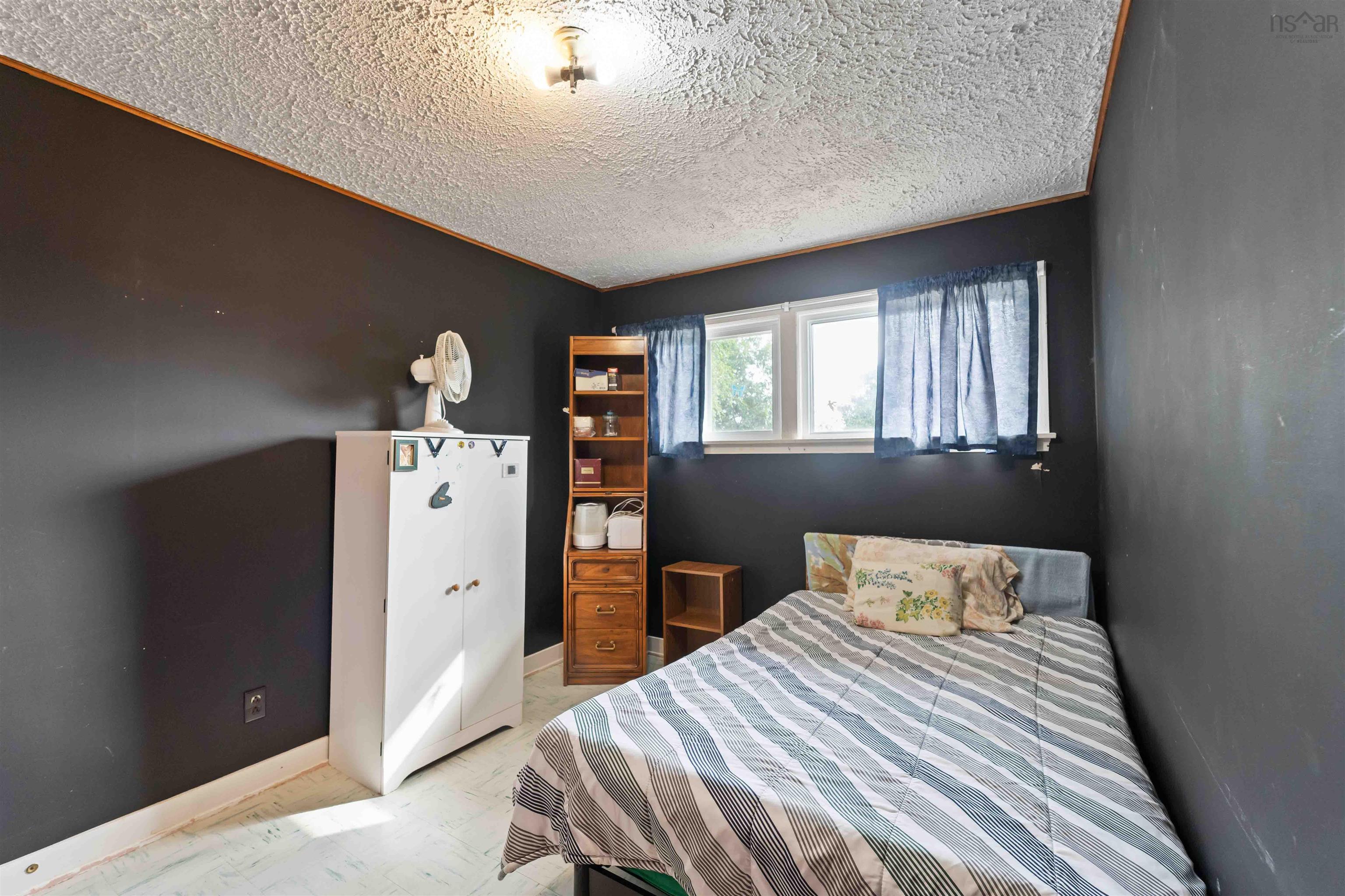 $299,900.00: 42 Willow Street, East Kingston