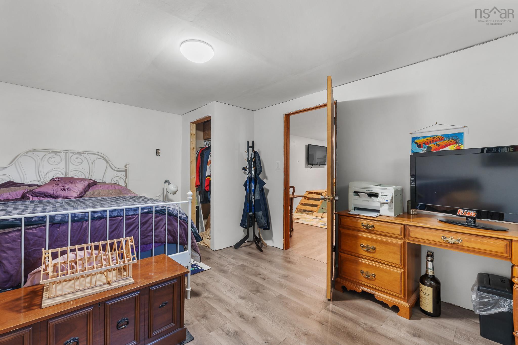 $499,900.00: 71 Cedar Crescent, Dartmouth