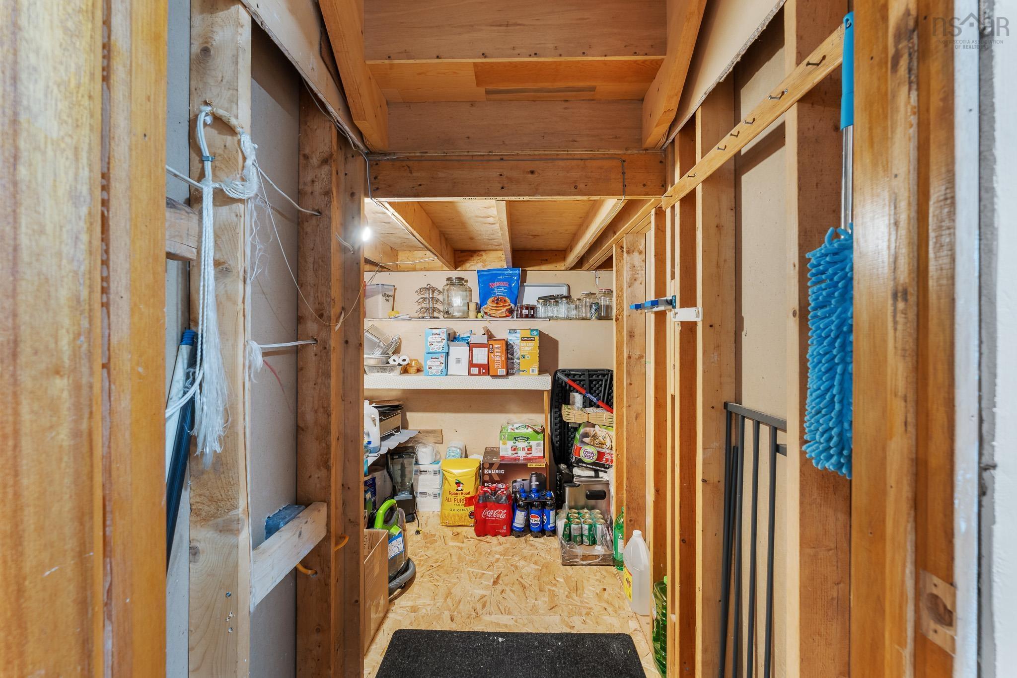 $499,900.00: 71 Cedar Crescent, Dartmouth