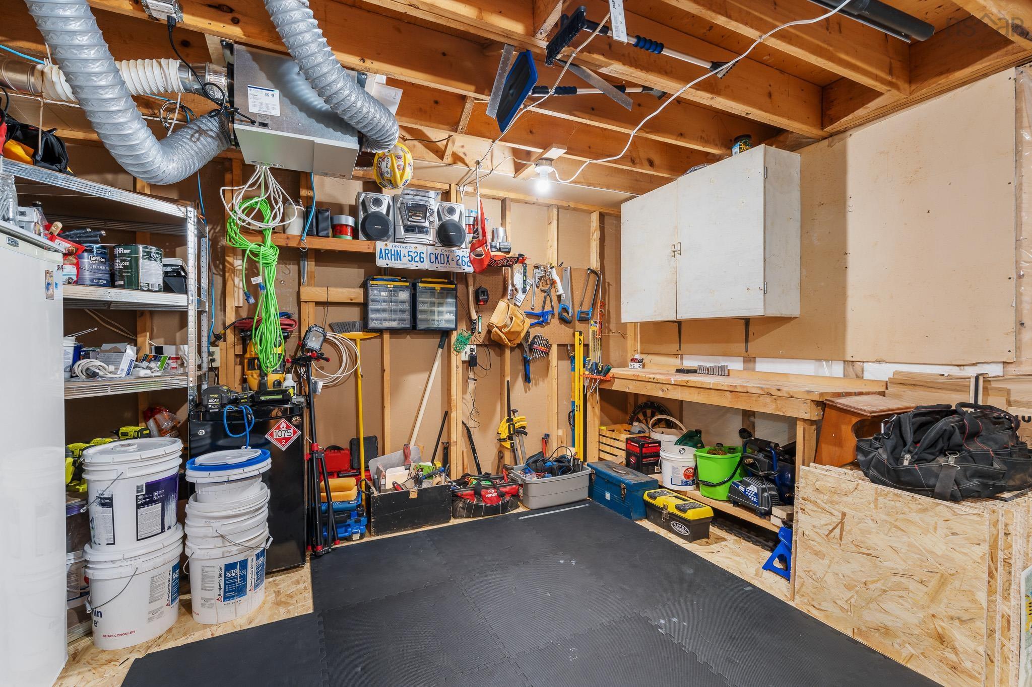 $499,900.00: 71 Cedar Crescent, Dartmouth