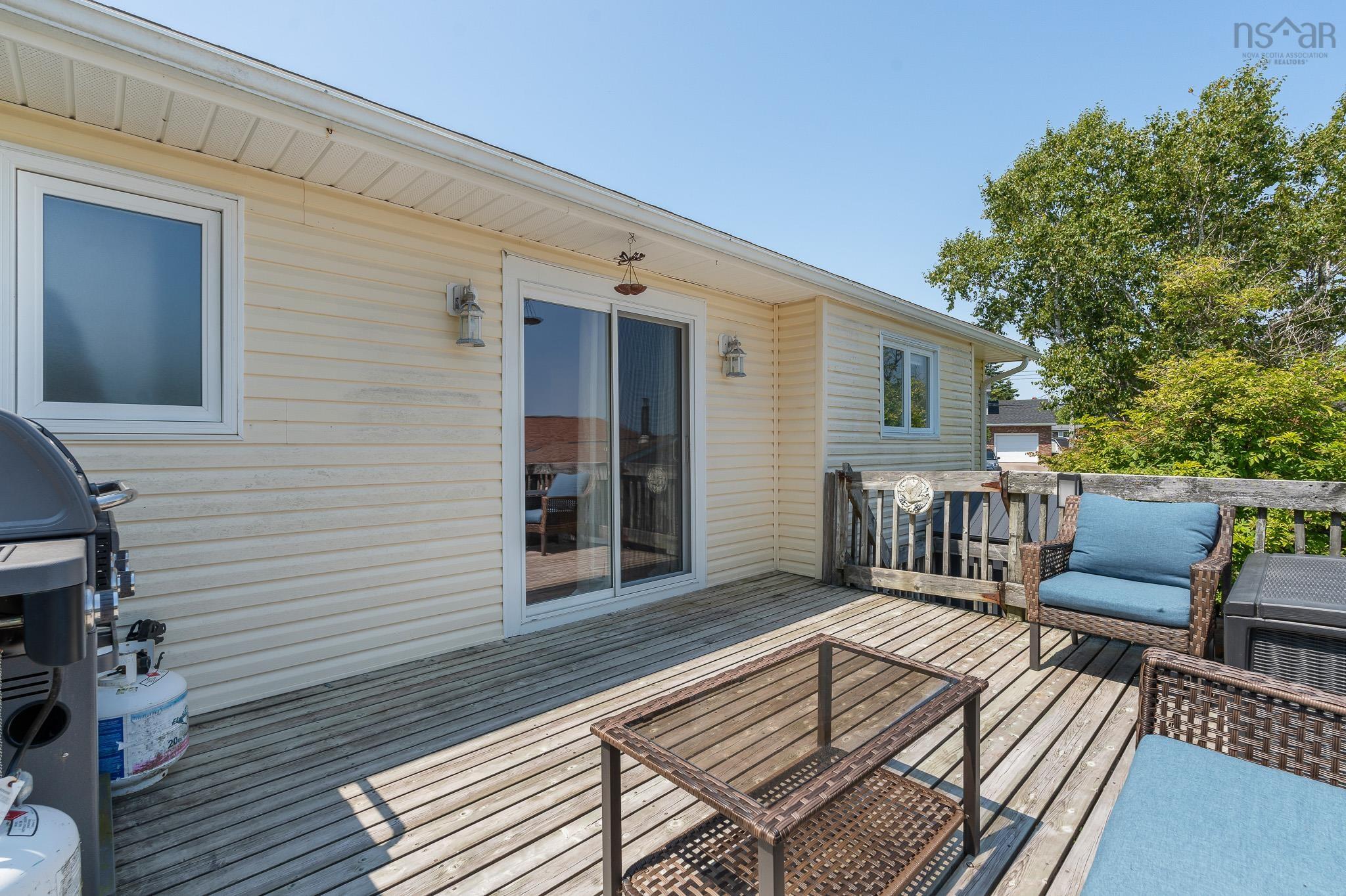 $499,900.00: 71 Cedar Crescent, Dartmouth